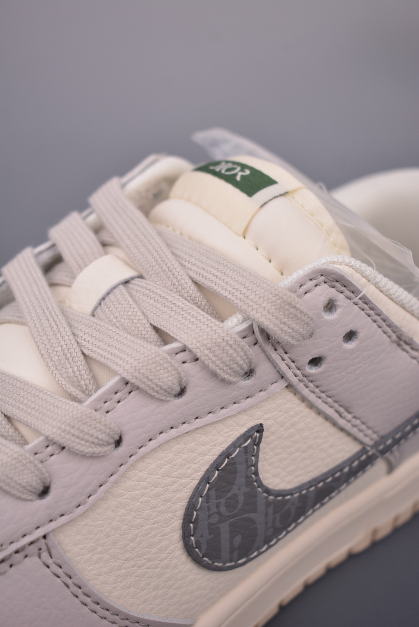 Nike SB Dunk Low Dior Collaboration Sneakers - Premium Quality & Comfort 7 i1758584084438 6664 0 1