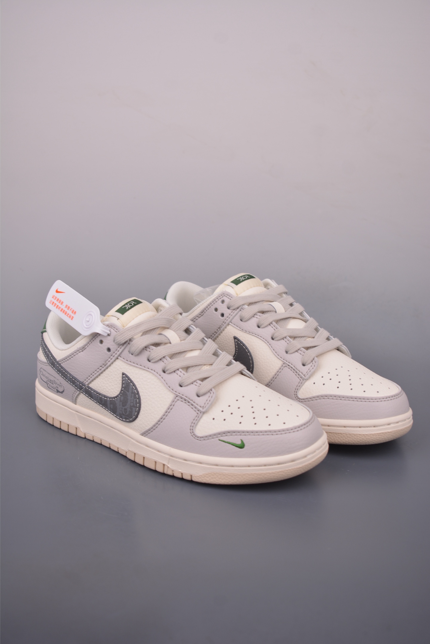 Nike SB Dunk Low Dior Collaboration Sneakers - Premium Quality & Comfort 1 i1758584146133 5012 0 0