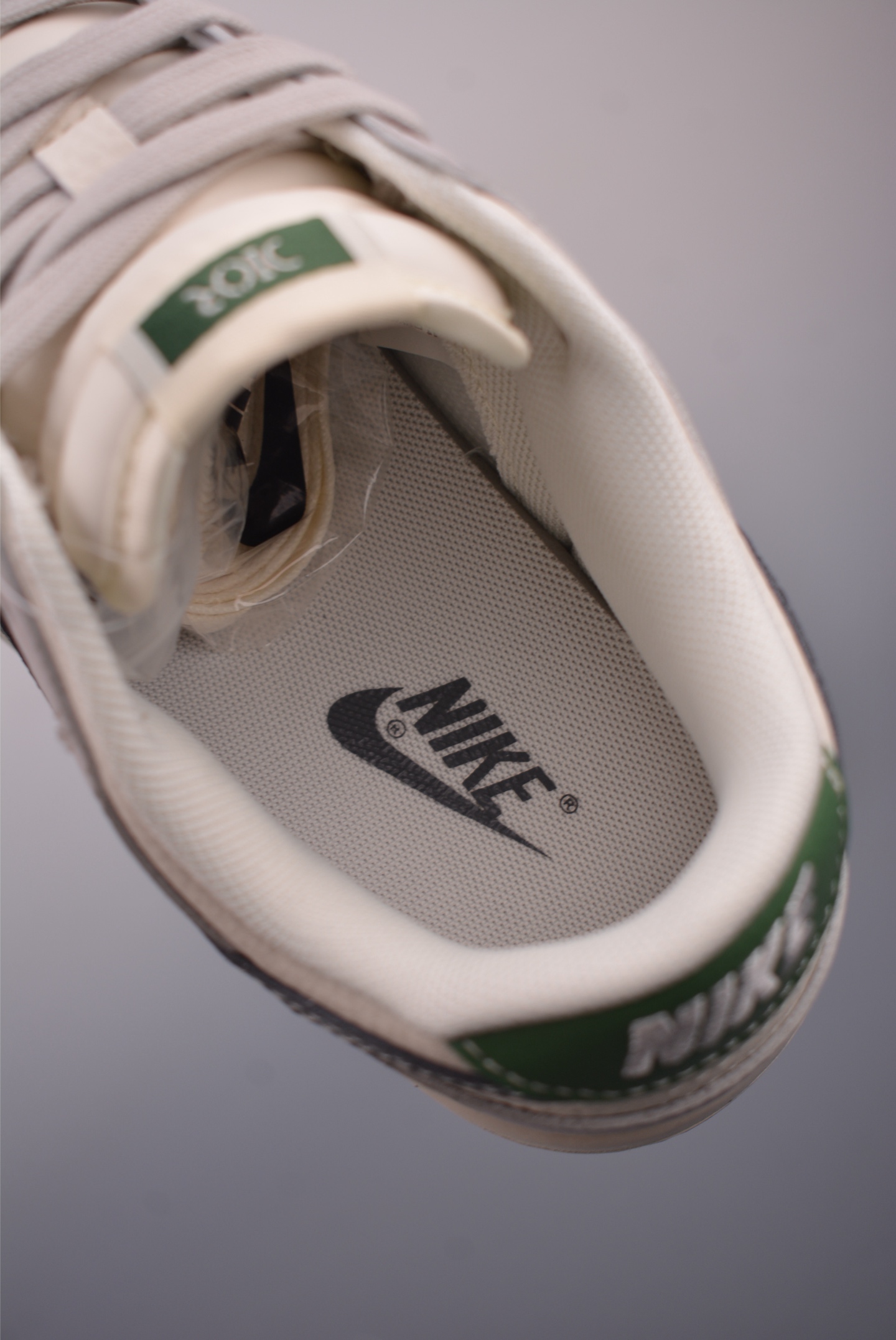 Nike SB Dunk Low Dior Collaboration Sneakers - Premium Quality & Comfort 9 i1758584148042 6672 0 8
