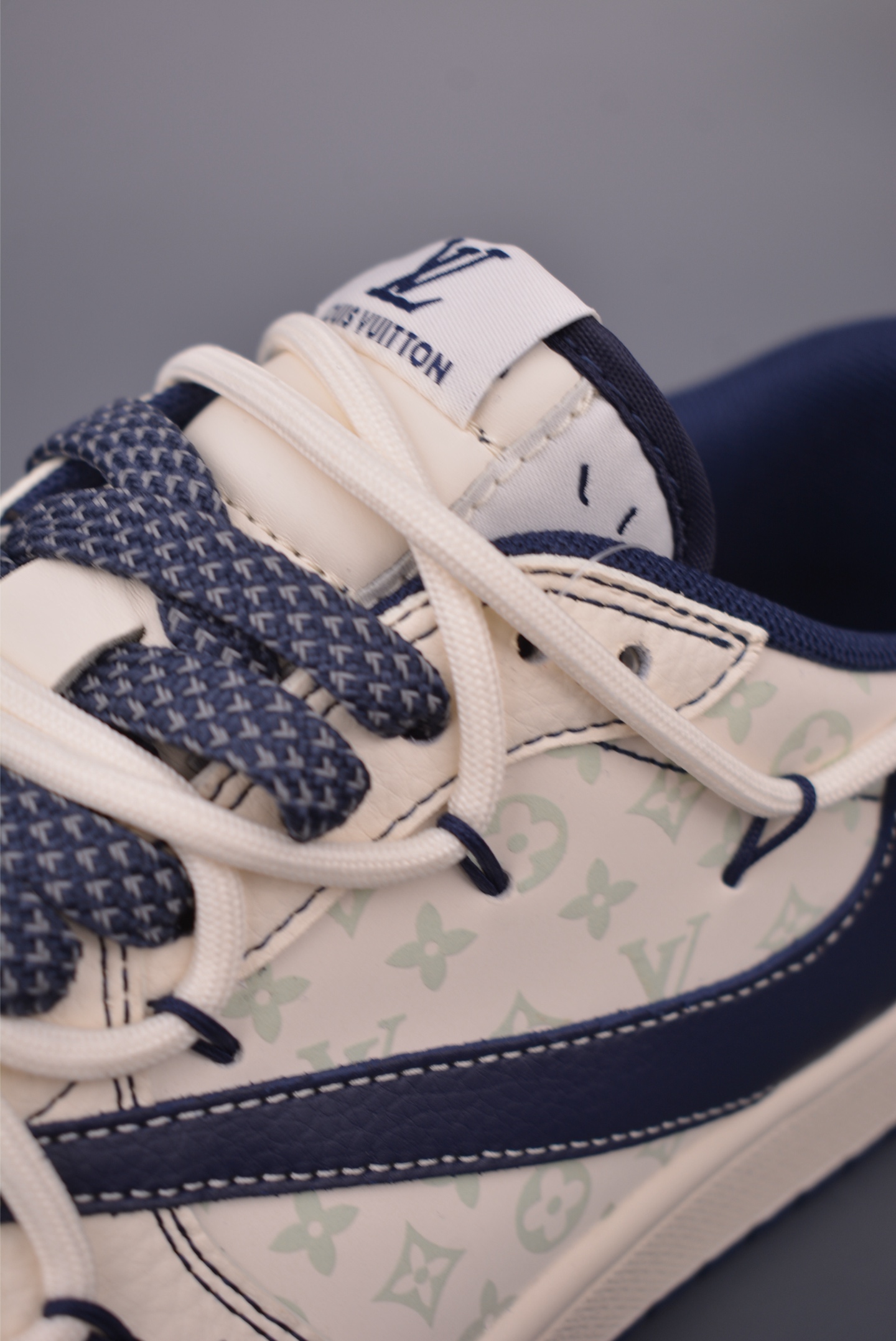 Fragment x Travis Scott x Louis Vuitton Air Jordan 1 Low, Premium Design Sneaker 7 i1758584248975 1424 0 6