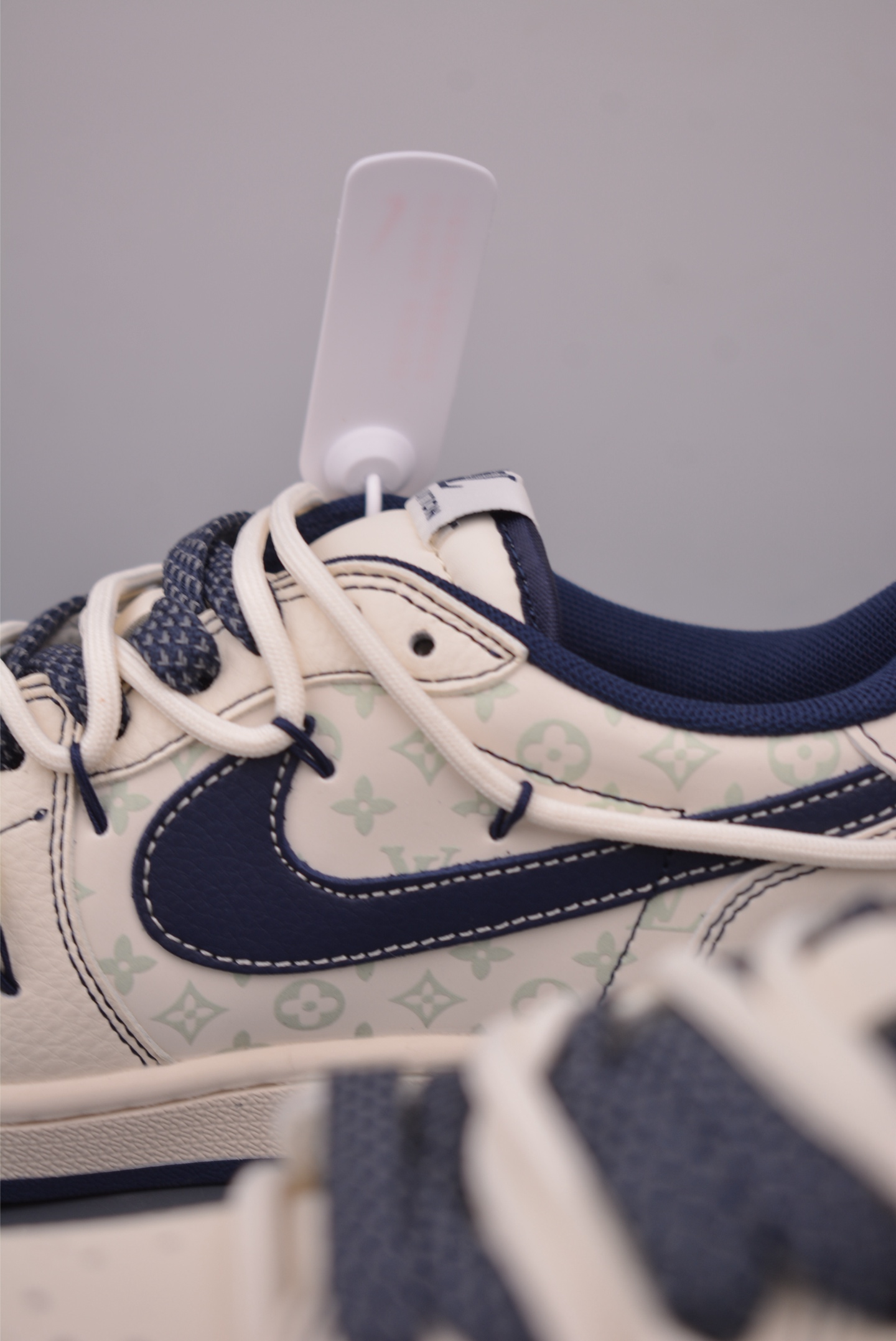 Fragment x Travis Scott x Louis Vuitton Air Jordan 1 Low, Premium Design Sneaker 8 i1758584250988 3679 0 7