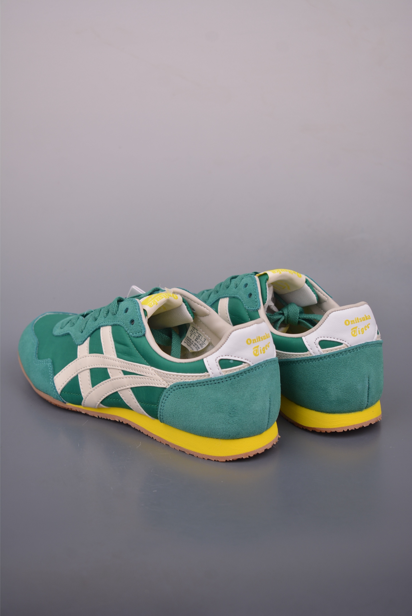 Onitsuka Tiger Serrano Retro Classic Sneakers, Green/White, Breathable & Comfortable 3 i1758584427371 6835 0 1