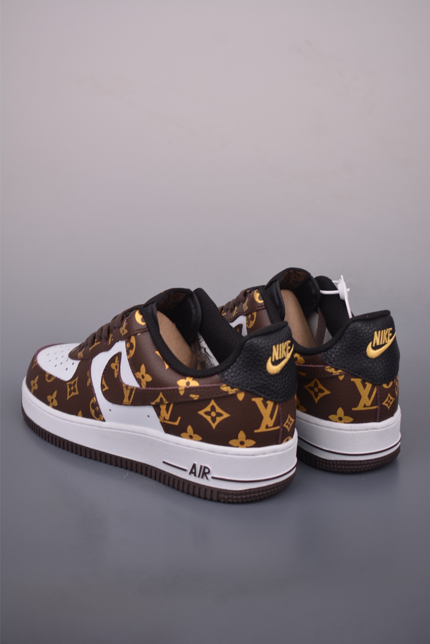 Nike Air Force 1 Low Louis Vuitton Custom Sneakers - Limited Edition 2 i1758670260137 4413 0 1