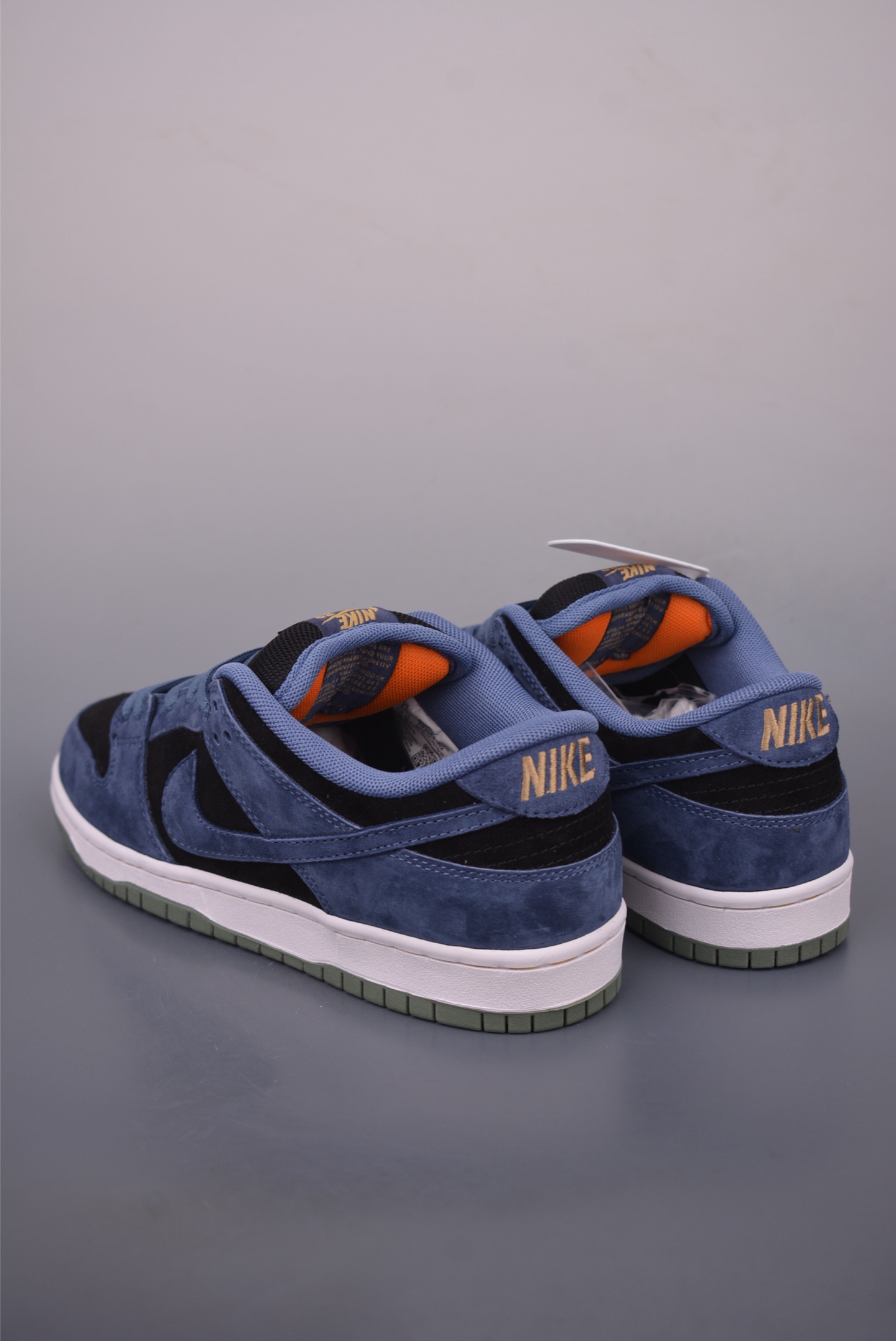 Nike SB Dunk Low Premium Quality Original Leather HF3063-002 2 i1758670520536 8735 0 1