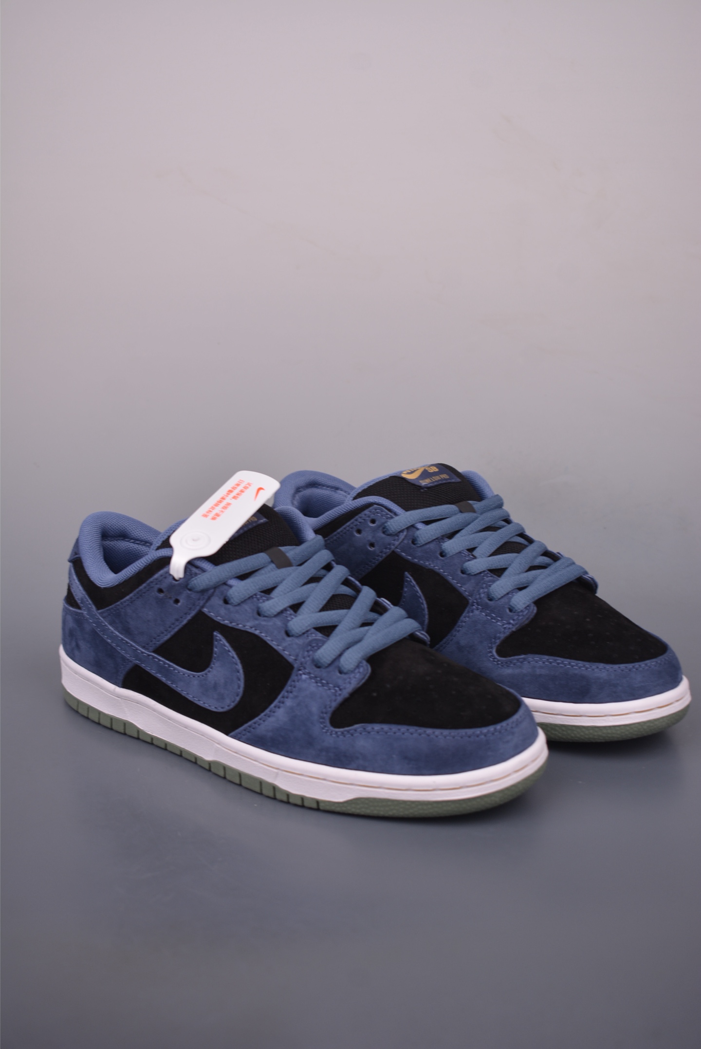 Nike SB Dunk Low Premium Quality Original Leather HF3063-002 1 i1758670520585 3546 0 0