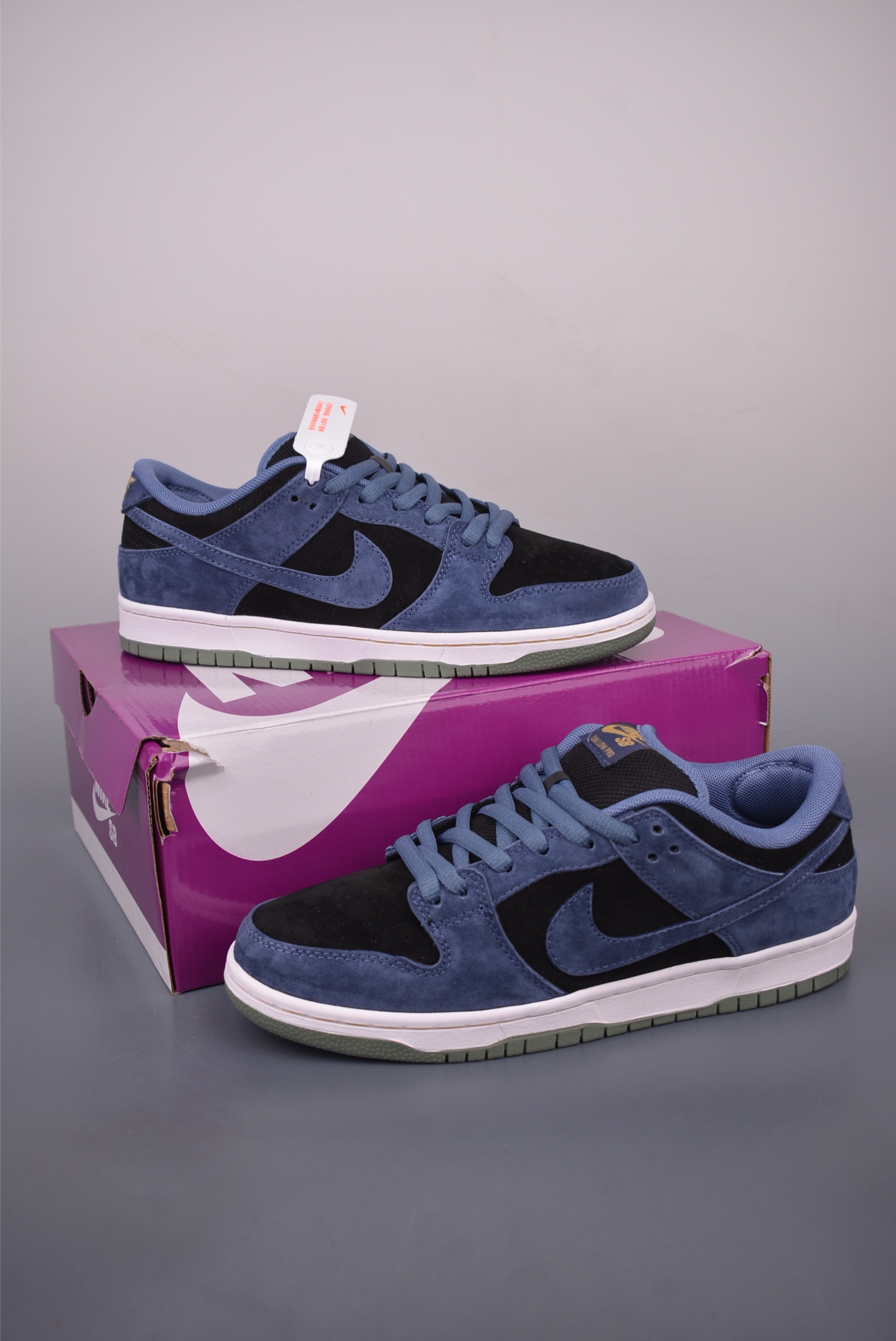 Nike SB Dunk Low Premium Quality Original Leather HF3063-002 5 i1758670522365 4271 0 4