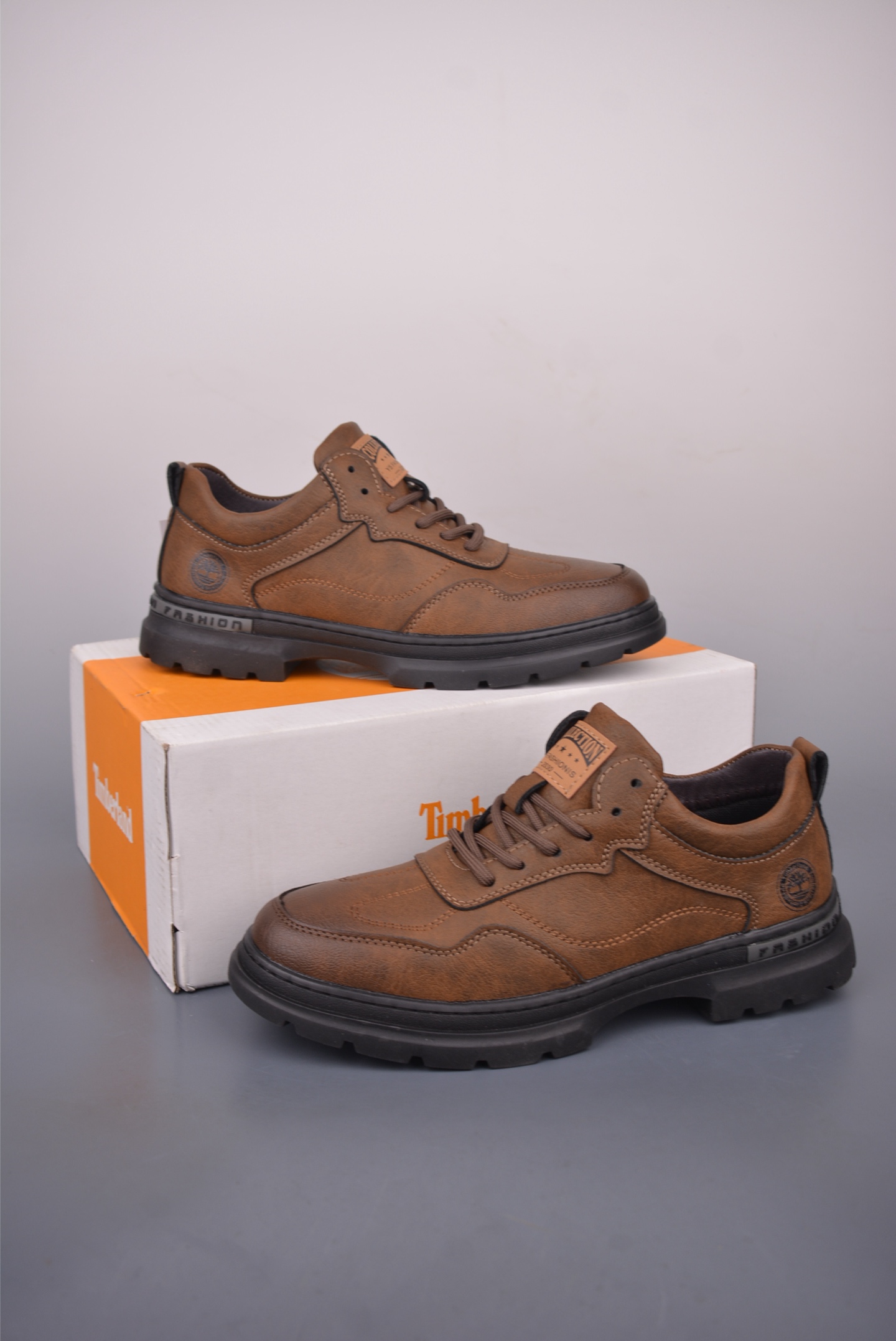 Timberland Classic Mid-Top Leather Shoes - New 23SS Collection 3 i1758670716901 3401 0 1