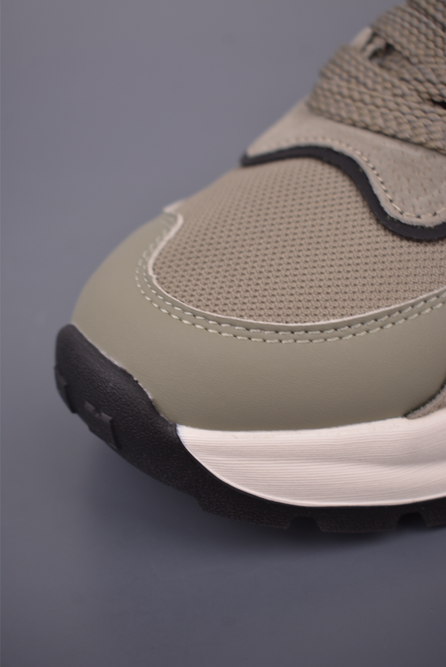 220 Ecco爱步男鞋2025年新款 拼接板鞋拼色 200859