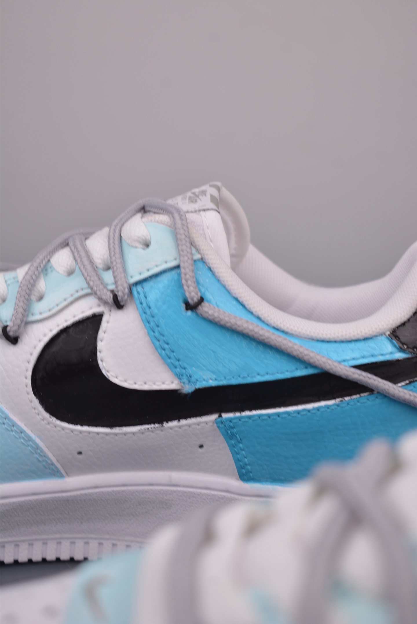 Nike Air Force 1 Low Hand-Painted Graffiti Electric Game Blue Sneakers 9 i1758753150001 9697 0 7