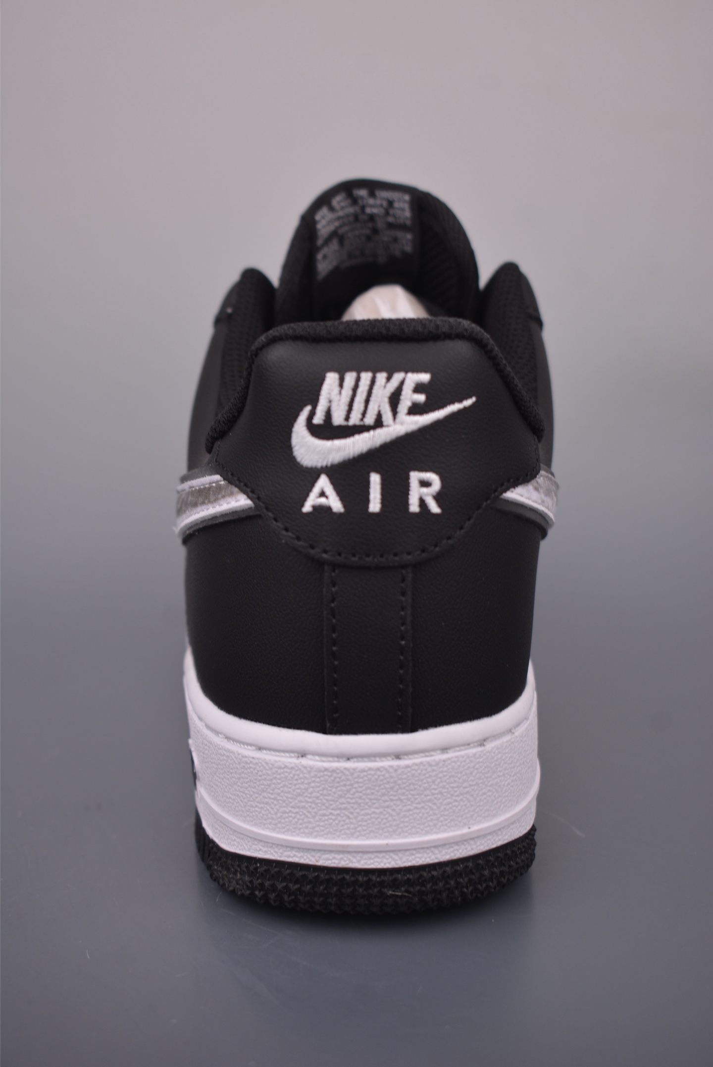 Nike Air Force 1 Low Black and White Cracked Leather Original Edition 5 i1758753212749 786 0 3