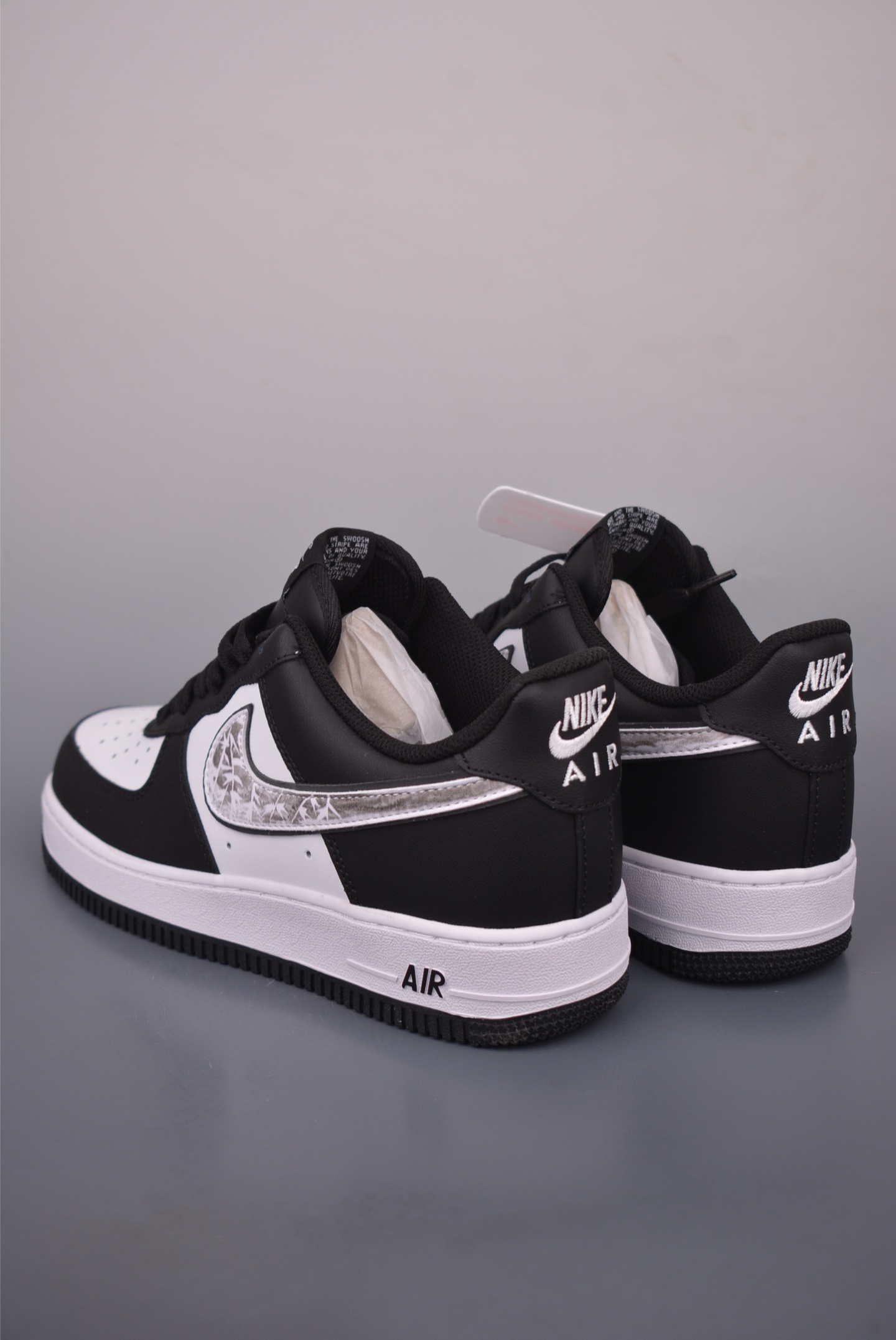 Nike Air Force 1 Low Black and White Cracked Leather Original Edition 3 i1758753212830 1713 0 1