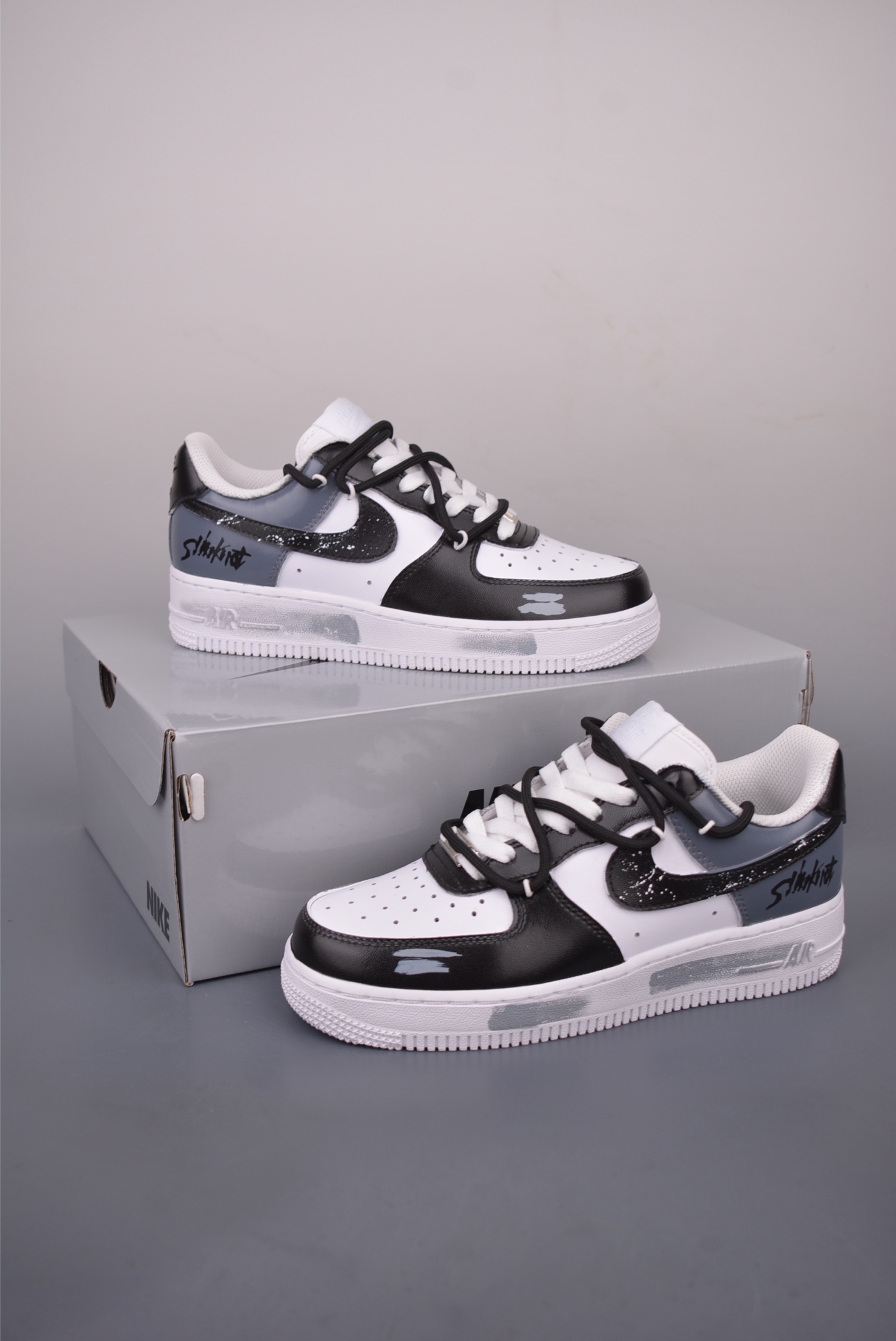 Nike Air Force 1 Low Black White Blue - Original Design & Comfort 6 i1758753266129 7994 0 4
