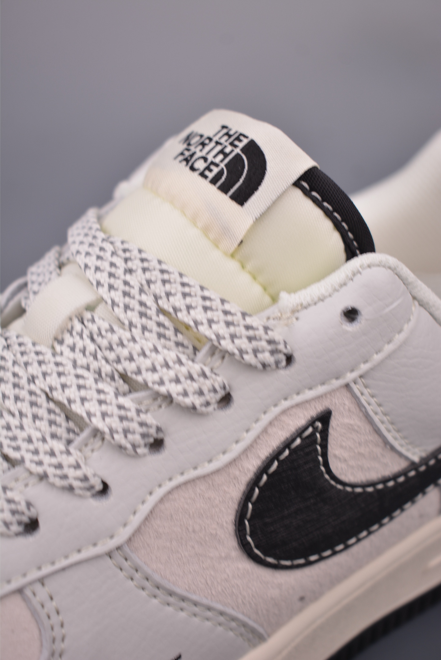 Nike Air Force 1 Low The North Face Collab - Premium Edition 7 i1758753368332 8220 0 6