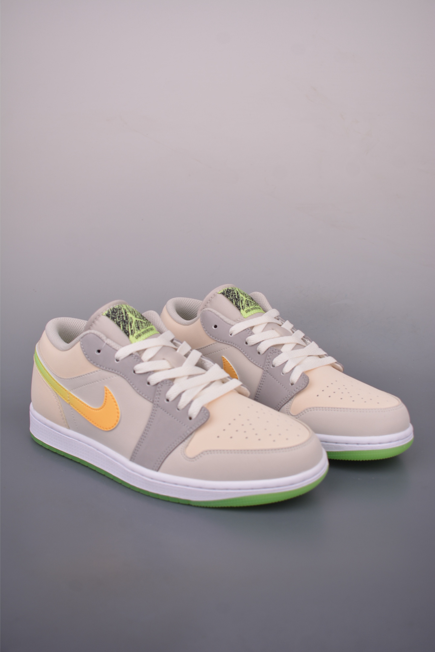 200 Air Jordan 1 Low 粉灰 AJ1乔1低帮休闲板鞋 HQ2030-001