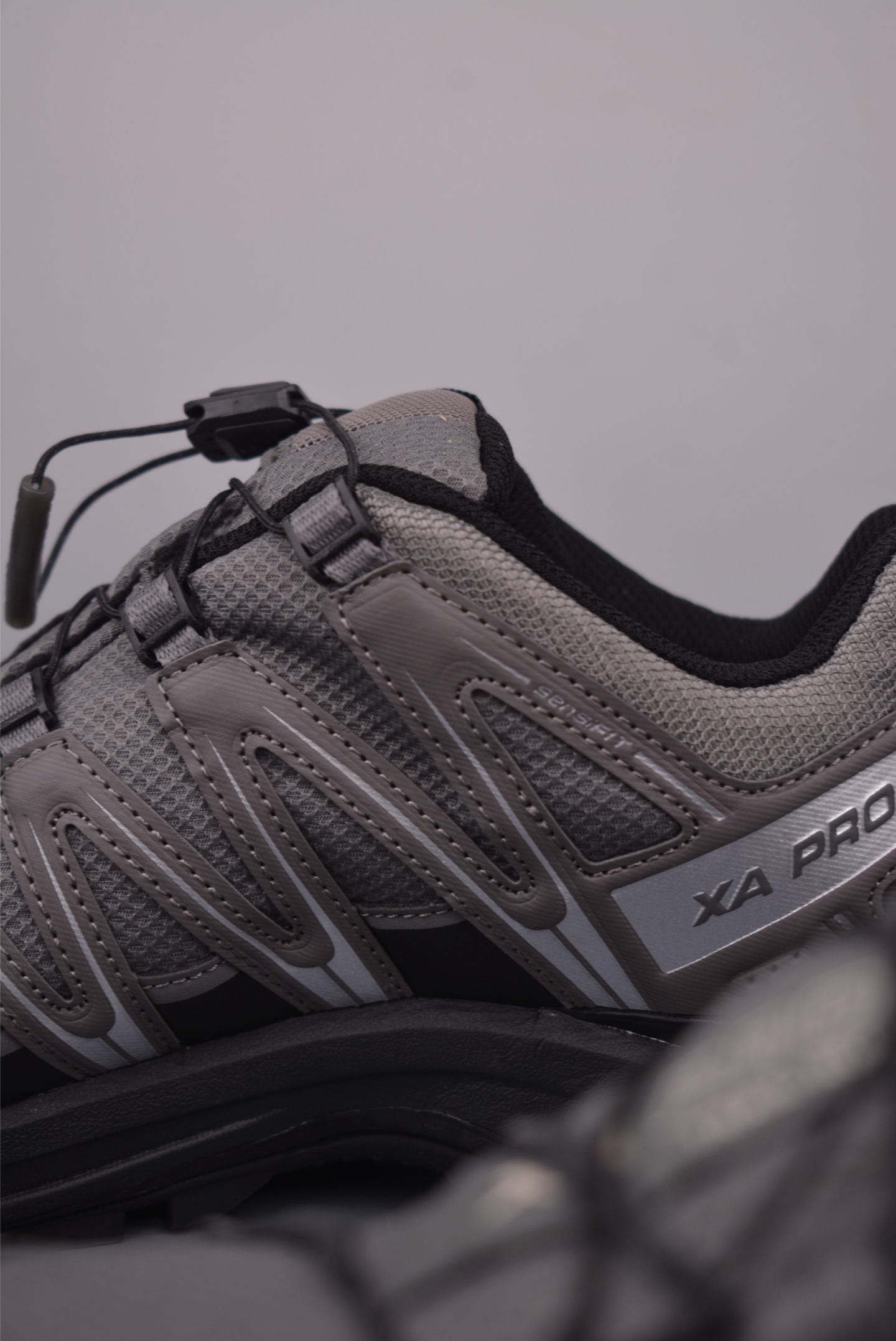 Salomon XA PRO 3D SUEDE Men's Trail Running Shoes - Explore with Comfort 9 i1758753582503 9794 0 7