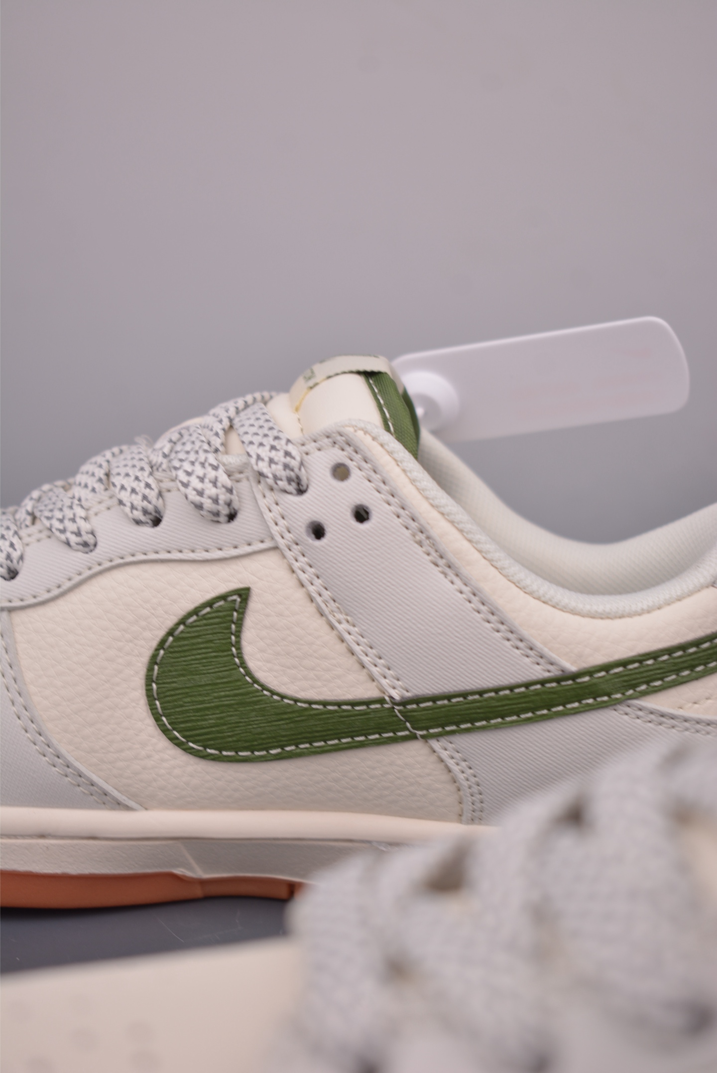 Nike SB Dunk Low Louis Vuitton: Pure, Original, and Stylish Sneakers 9 i1758754299716 7620 0 7