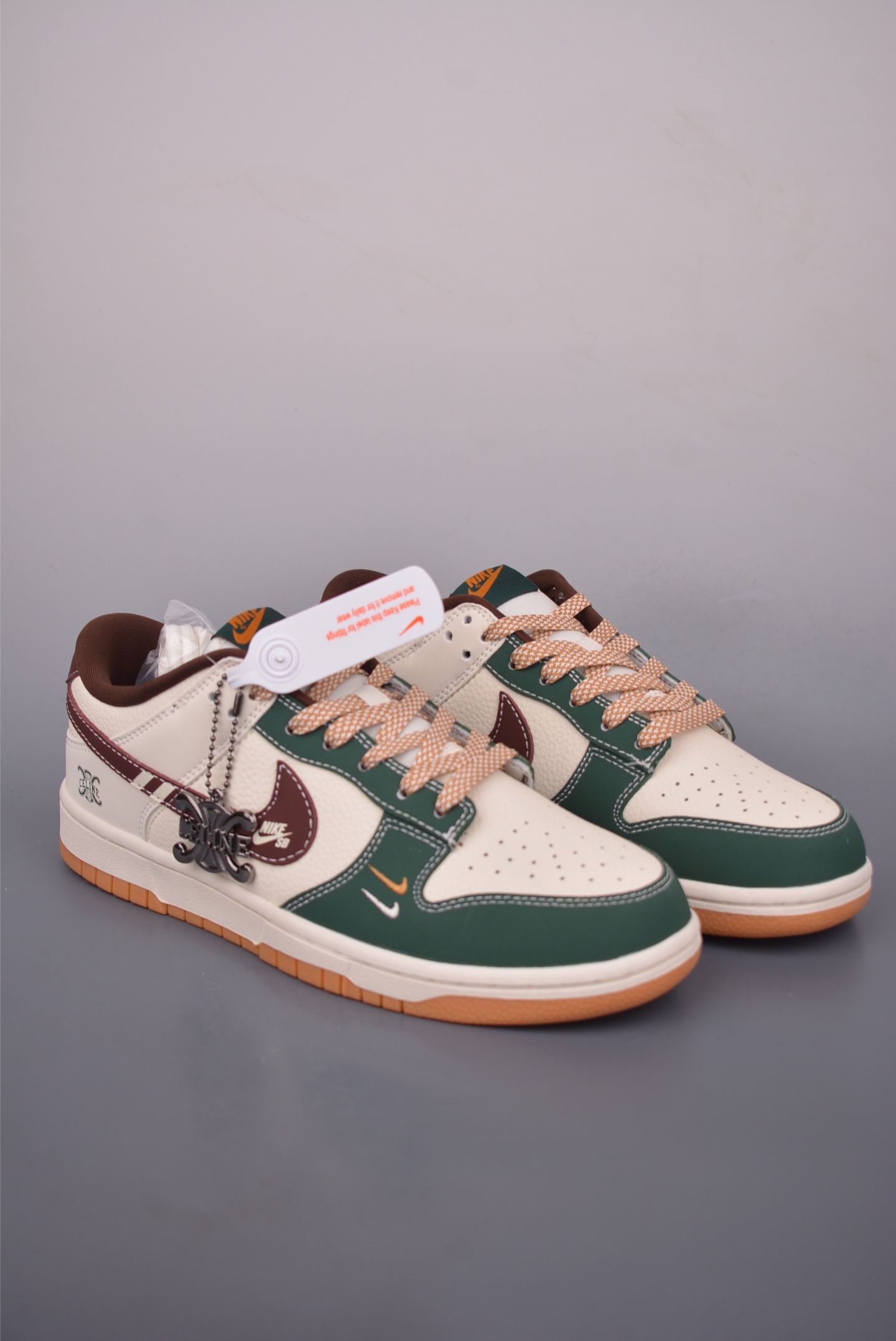 Nike SB Dunk Low Pro Shoes, Premium Leather, Green and Brown Colorway