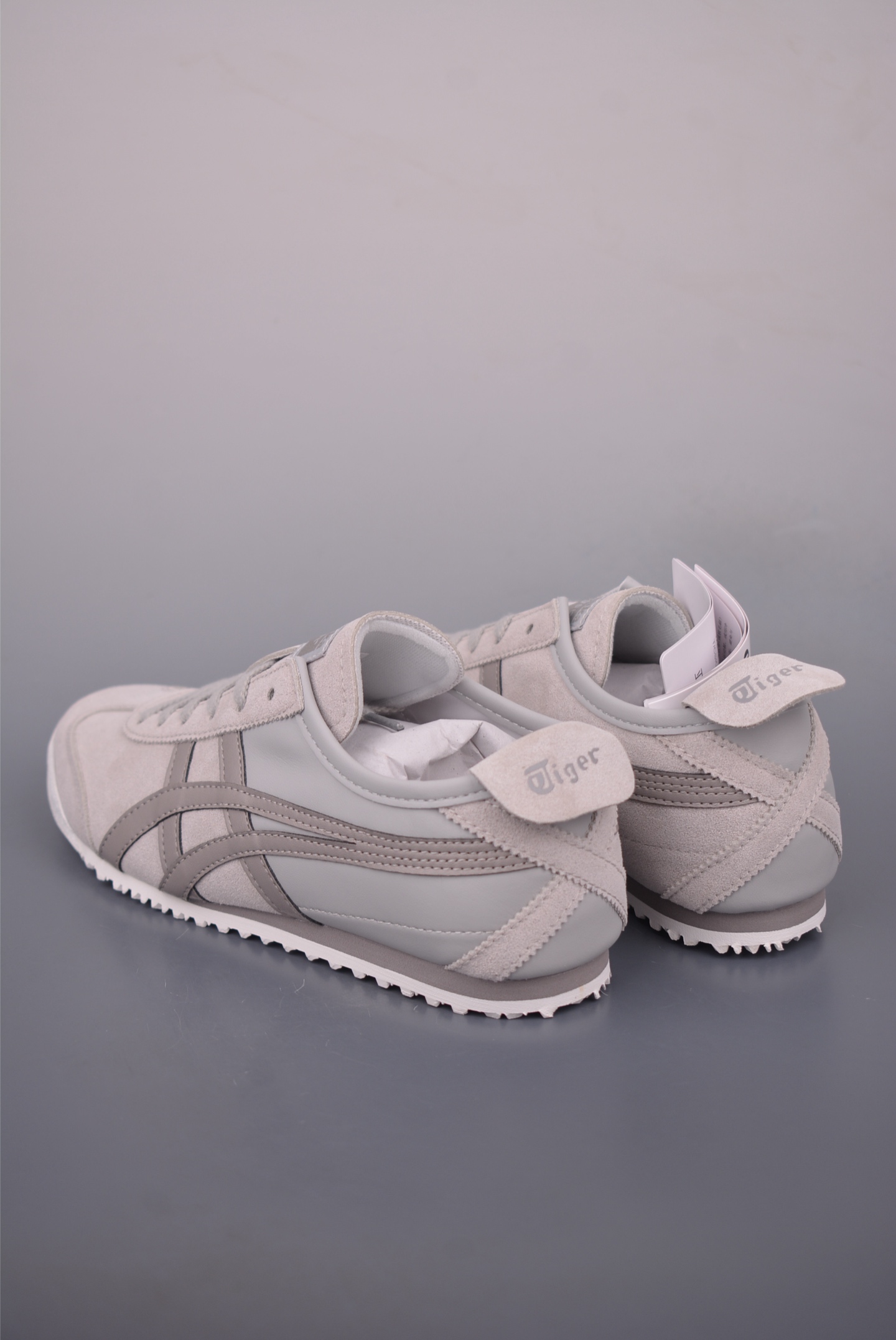 Onitsuka Tiger Mexico 66 NM Casual Sneakers - Superior Craftsmanship 2 i1758757428763 3148 0 1