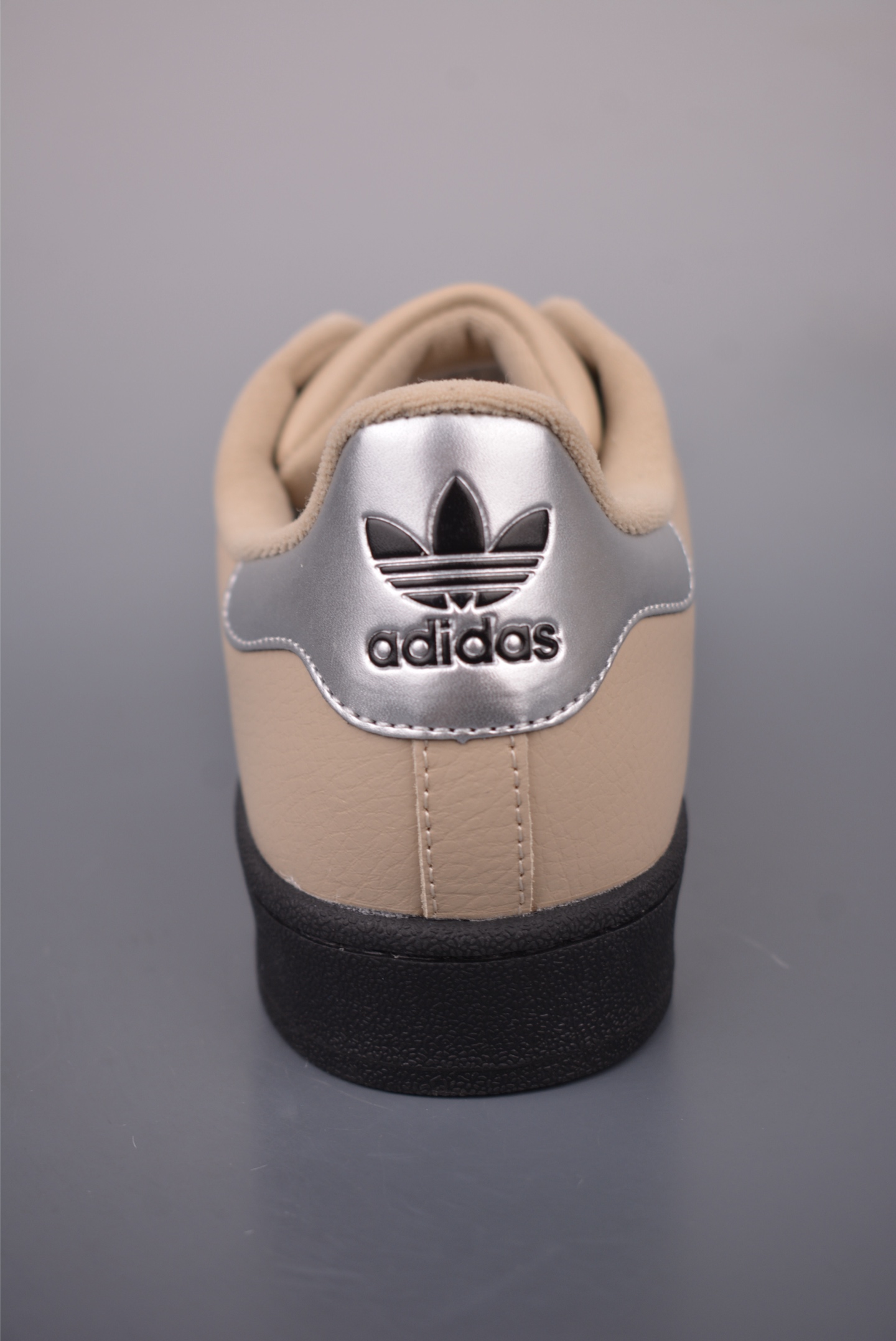 Adidas Originals Superstar 2025 - Classic Shell Toe Design, Premium Leather 5 i1758841101476 2610 0 3