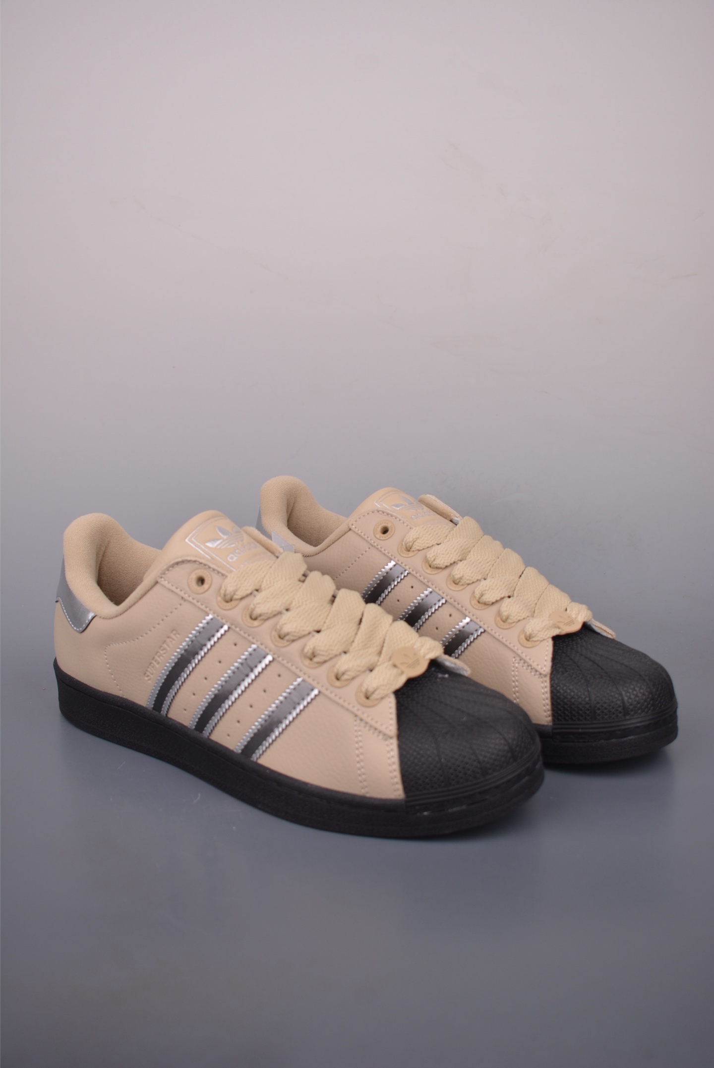 Adidas Originals Superstar 2025 - Classic Shell Toe Design, Premium Leather 2 i1758841103180 6903 0 0