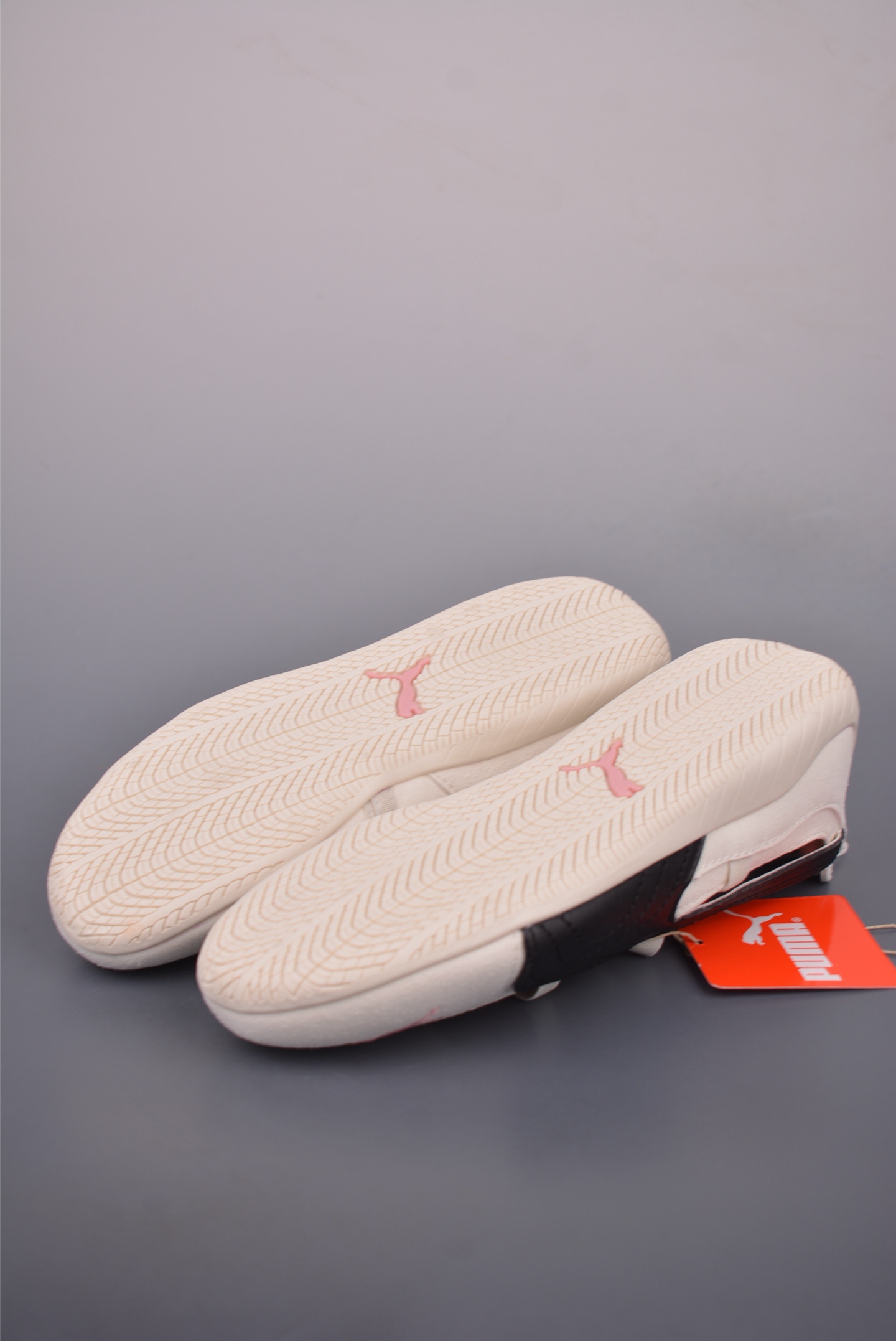 PUMA Speedcat Bellet SD x ROSé 芭蕾薄底 柔软舒适 平底复古运动休闲鞋 404395 PUMA Speedcat Bellet SD x ROSé 芭蕾薄底 柔软舒适 平底复古运动休闲鞋 404395