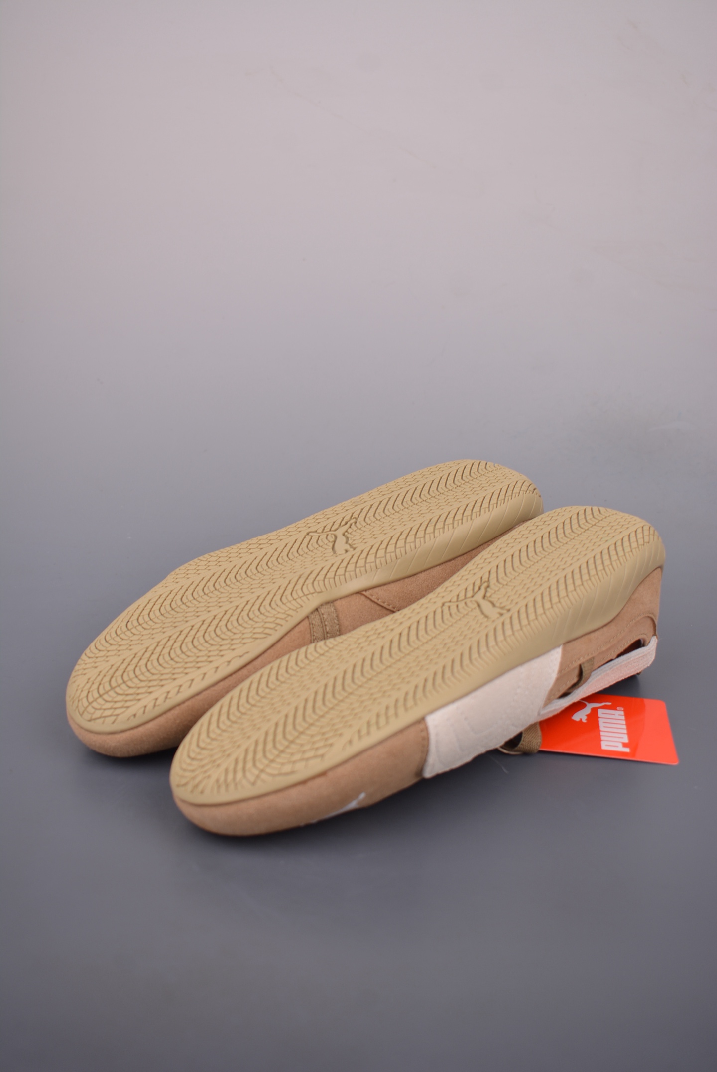 PUMA Speedcat Ballet LTH Wns 芭蕾薄底 柔软舒适 平底复古运动休闲鞋 406758 PUMA Speedcat Ballet LTH Wns 芭蕾薄底 柔软舒适 平底复古运动休闲鞋 406758