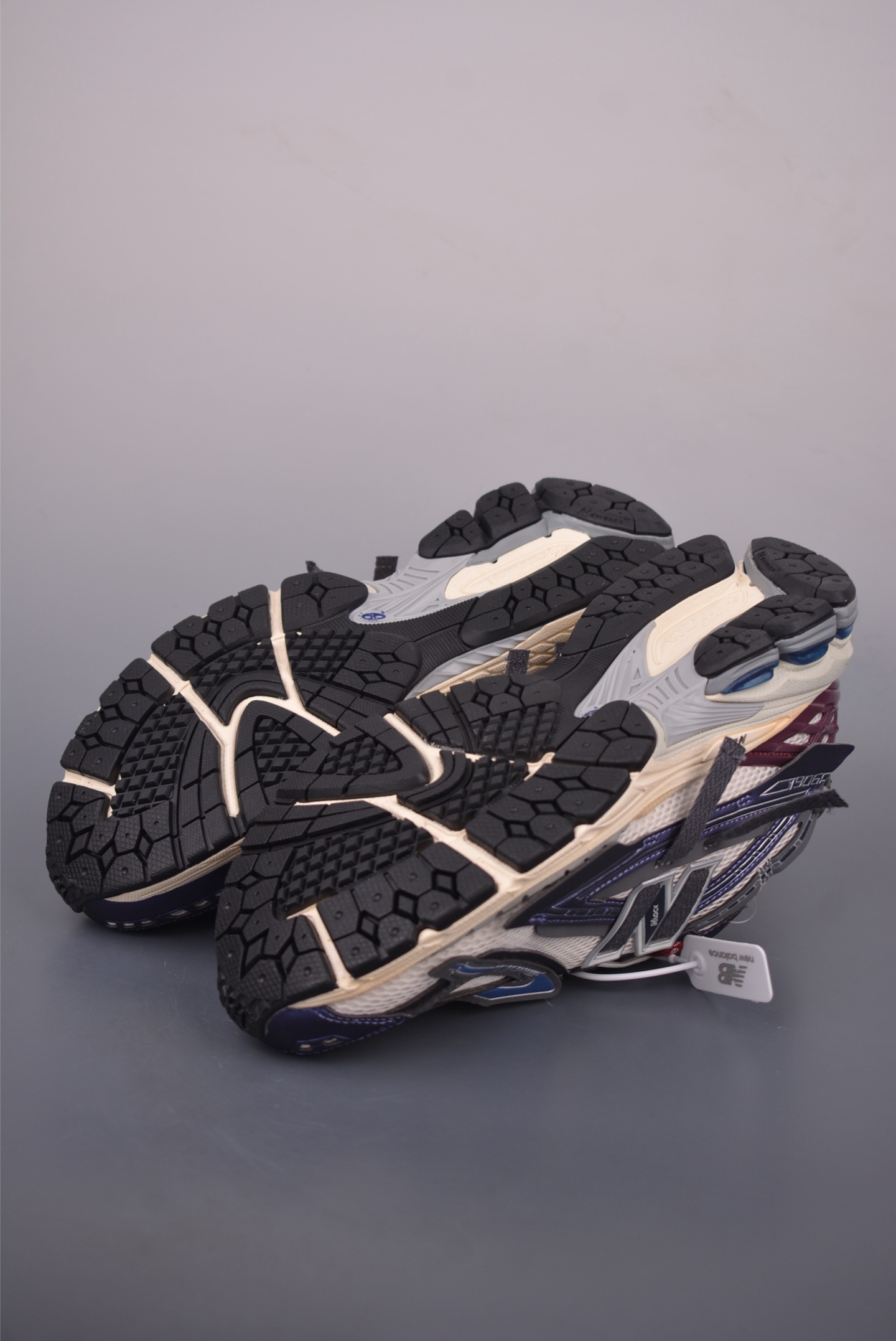 New Balance 1906R Retro Sneakers - Classic Style, Modern Comfort 4 i1758841609156 7341 0 2