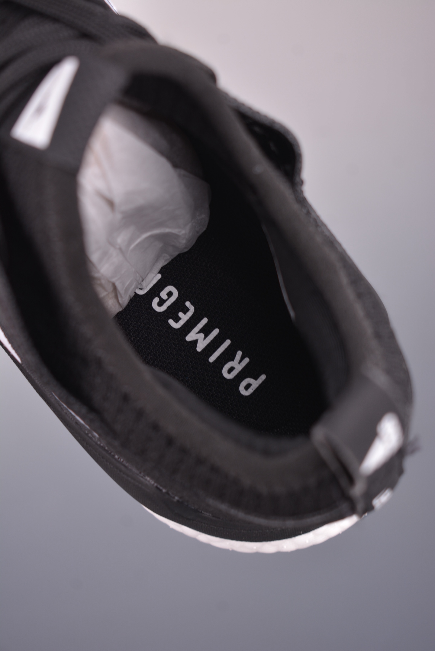 210 ADIDAS CRAZYFLIGHT MID 运动鞋 记忆回弹BOOST真爆大底 运动排球鞋 FX1971