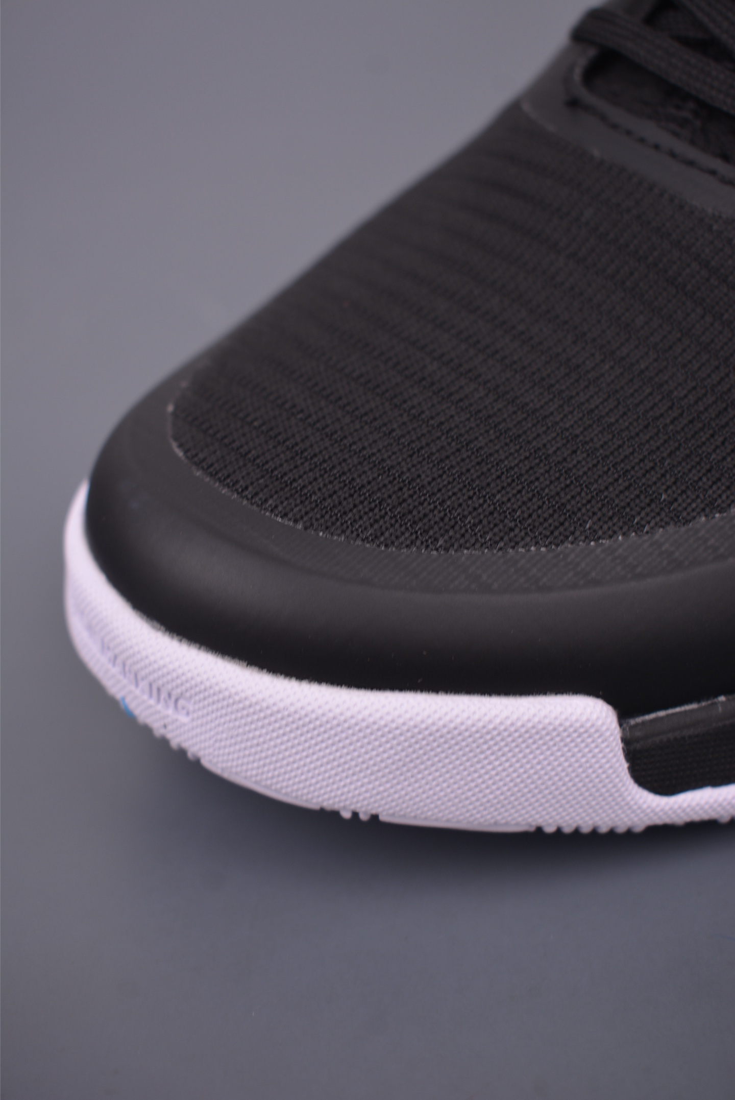 210 ADIDAS CRAZYFLIGHT MID 运动鞋 记忆回弹BOOST真爆大底 运动排球鞋 FX1971