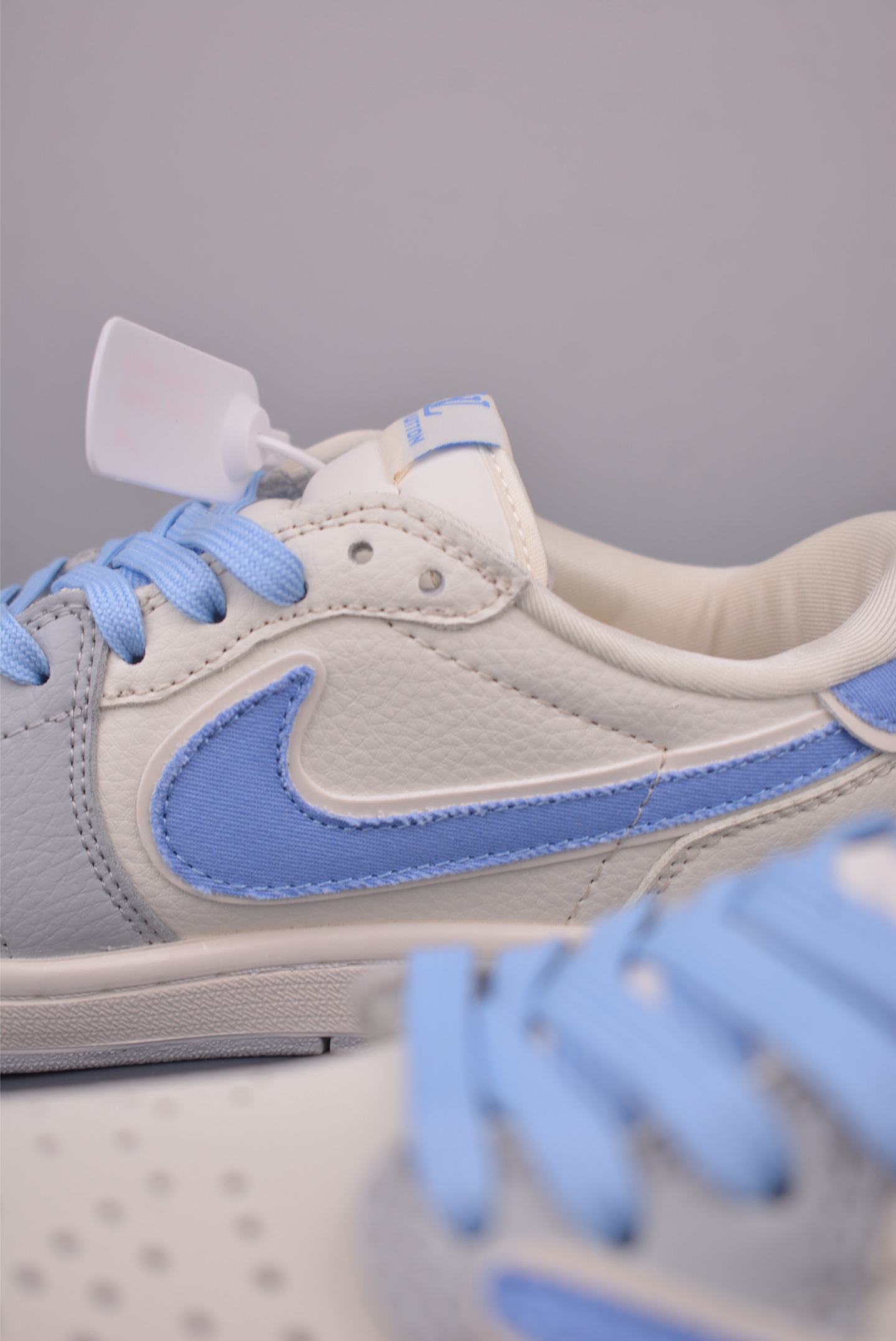 Fragment x Travis Scott x Louis Vuitton Air Jordan 1 Low Sneakers 9 i1758842862521 4674 0 7