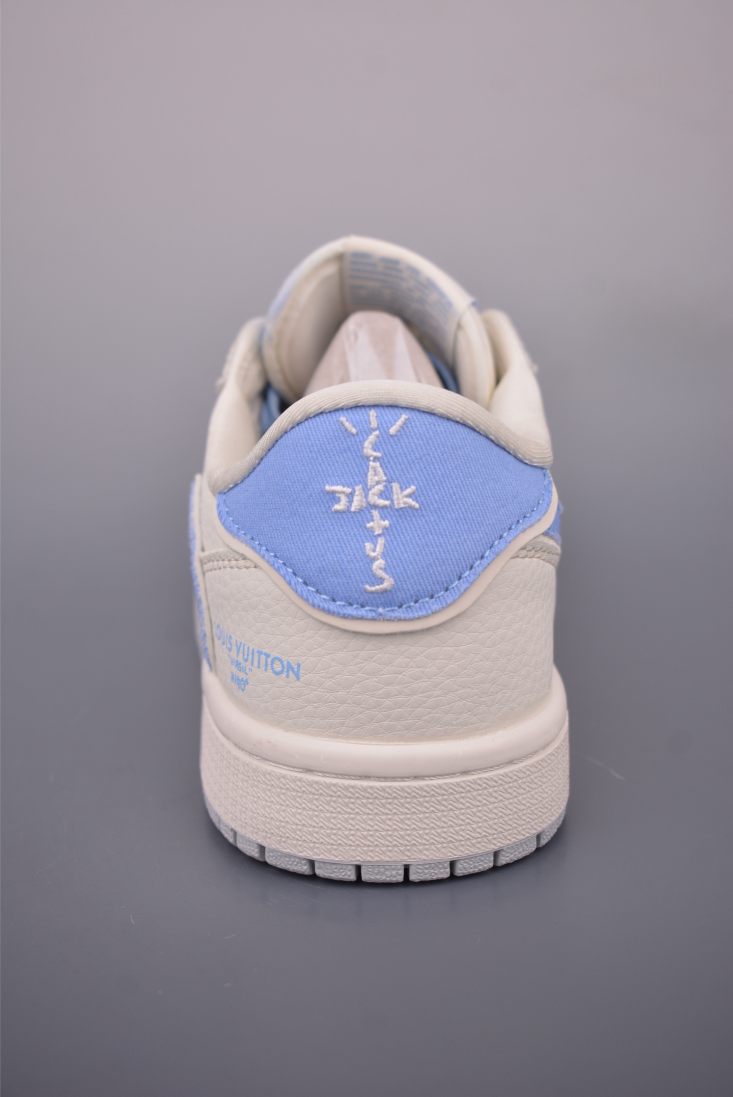 Fragment x Travis Scott x Louis Vuitton Air Jordan 1 Low Sneakers 5 i1758842864208 4051 0 3