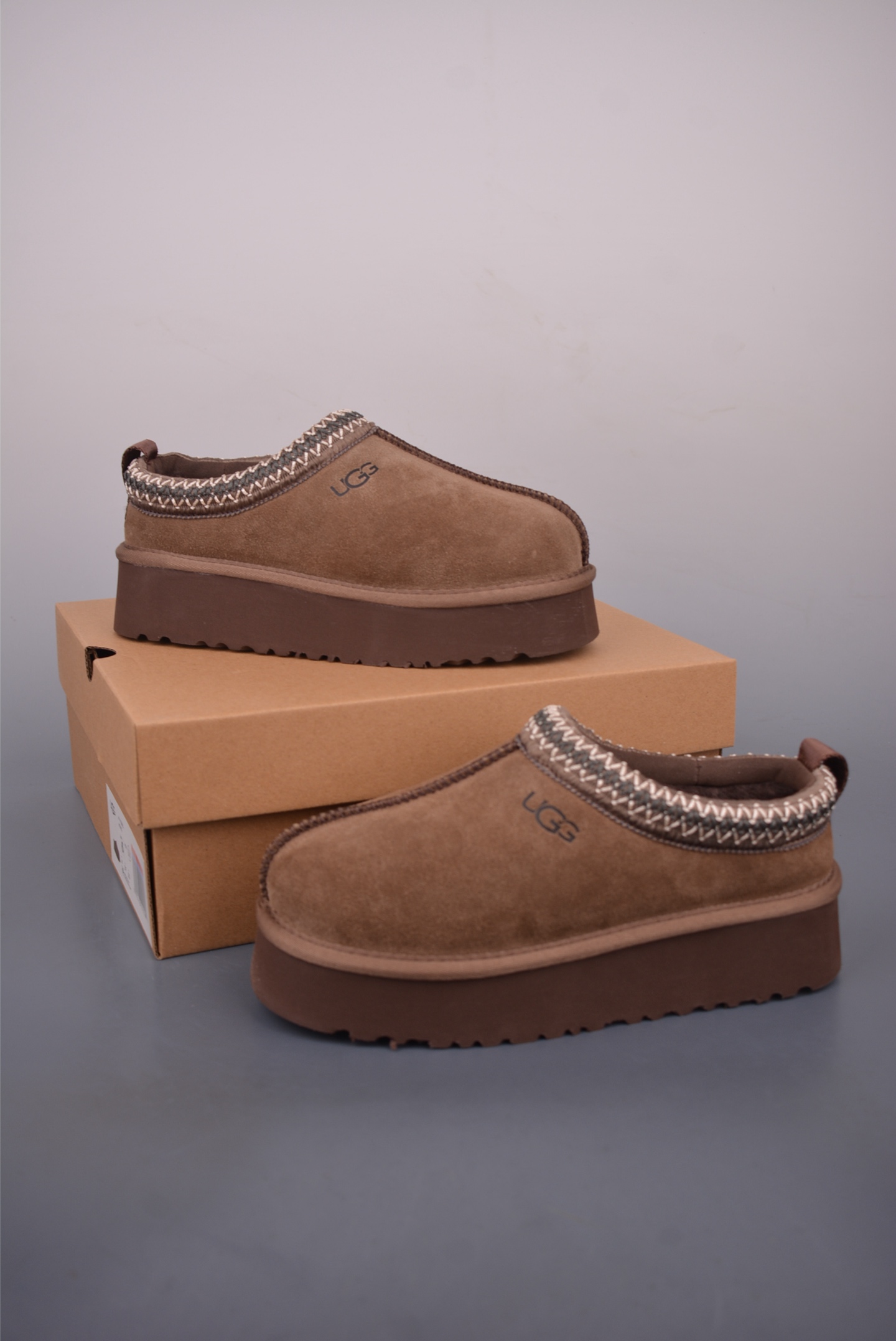 UGG Women's Tasman Mule Slippers Suede Warm Lining Slip-On Shoes 5 i1758843224788 2047 0 4