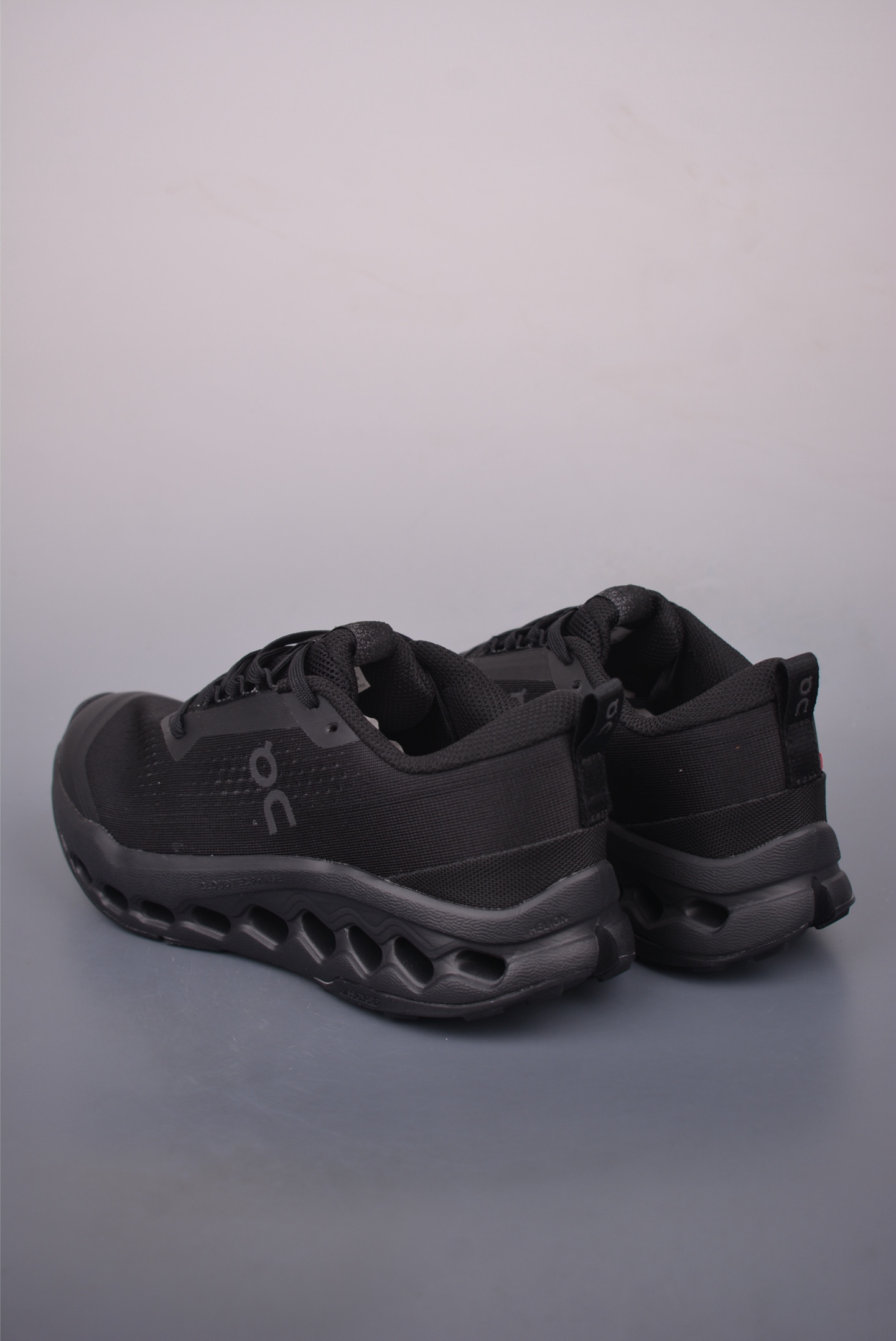 On Running Cloudsurfer Trail 2: Outdoor Street Style Performance Running Shoes 3 i1758843495365 4568 0 1