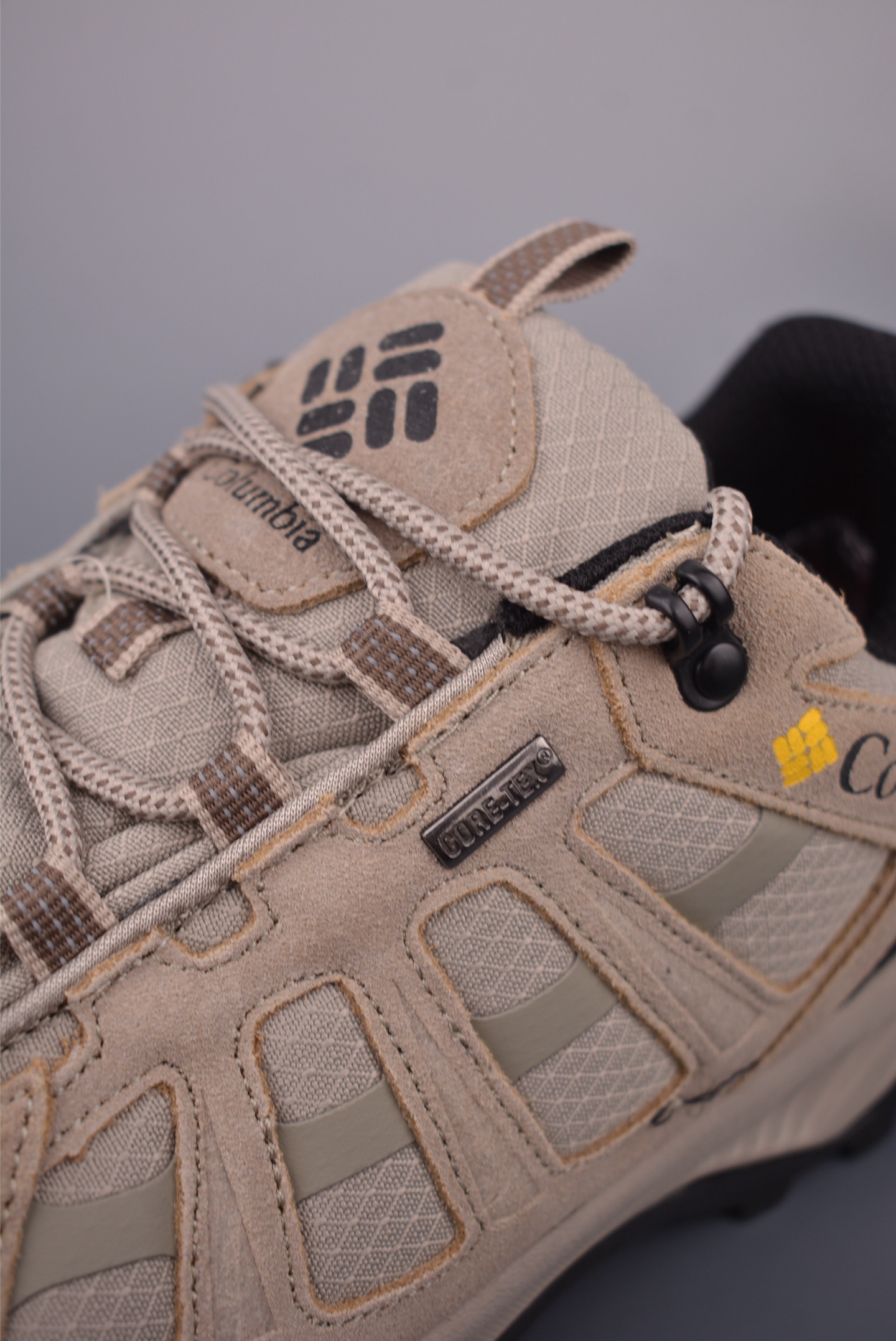 Columbia Men's Newton Ridge Plus II Suede Waterproof Hiking Shoes 8 i1758927046788 3723 0 6