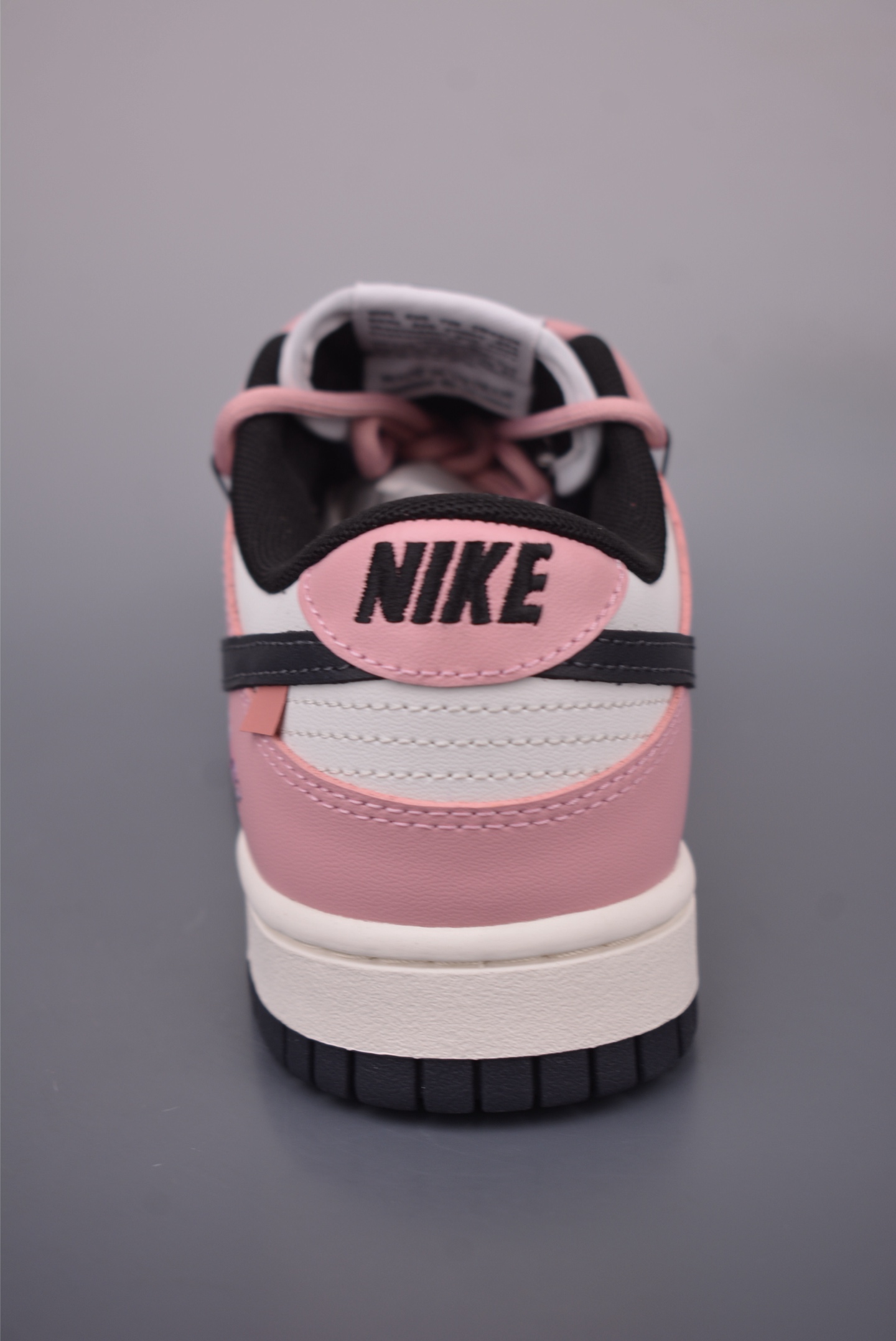 Nike SB Dunk Low Valentine's Day Black Pink Deconstructed Lace-Up Sneakers 4 i1758927165387 1998 0 3