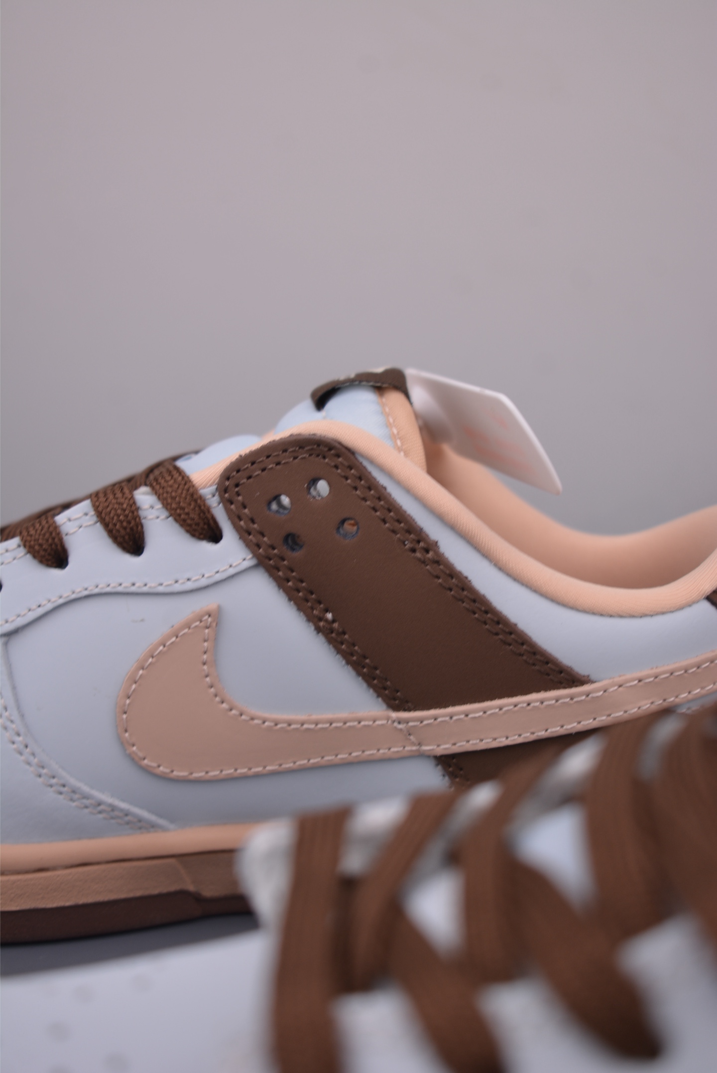 Nike SB Dunk Low Balenciaga Collaboration Premium Leather Sneakers 8 i1758927222606 3908 0 7