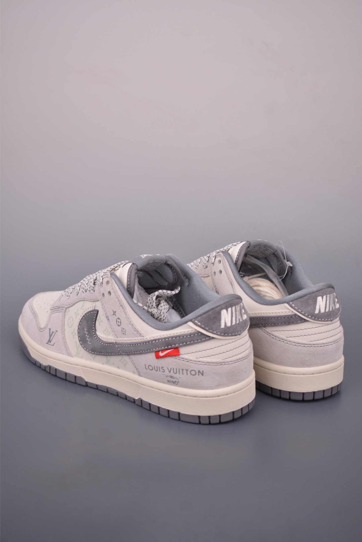 Nike SB Dunk Low Louis Vuitton Collaboration Sneakers Premium Quality 2 i1758927279038 8969 0 1