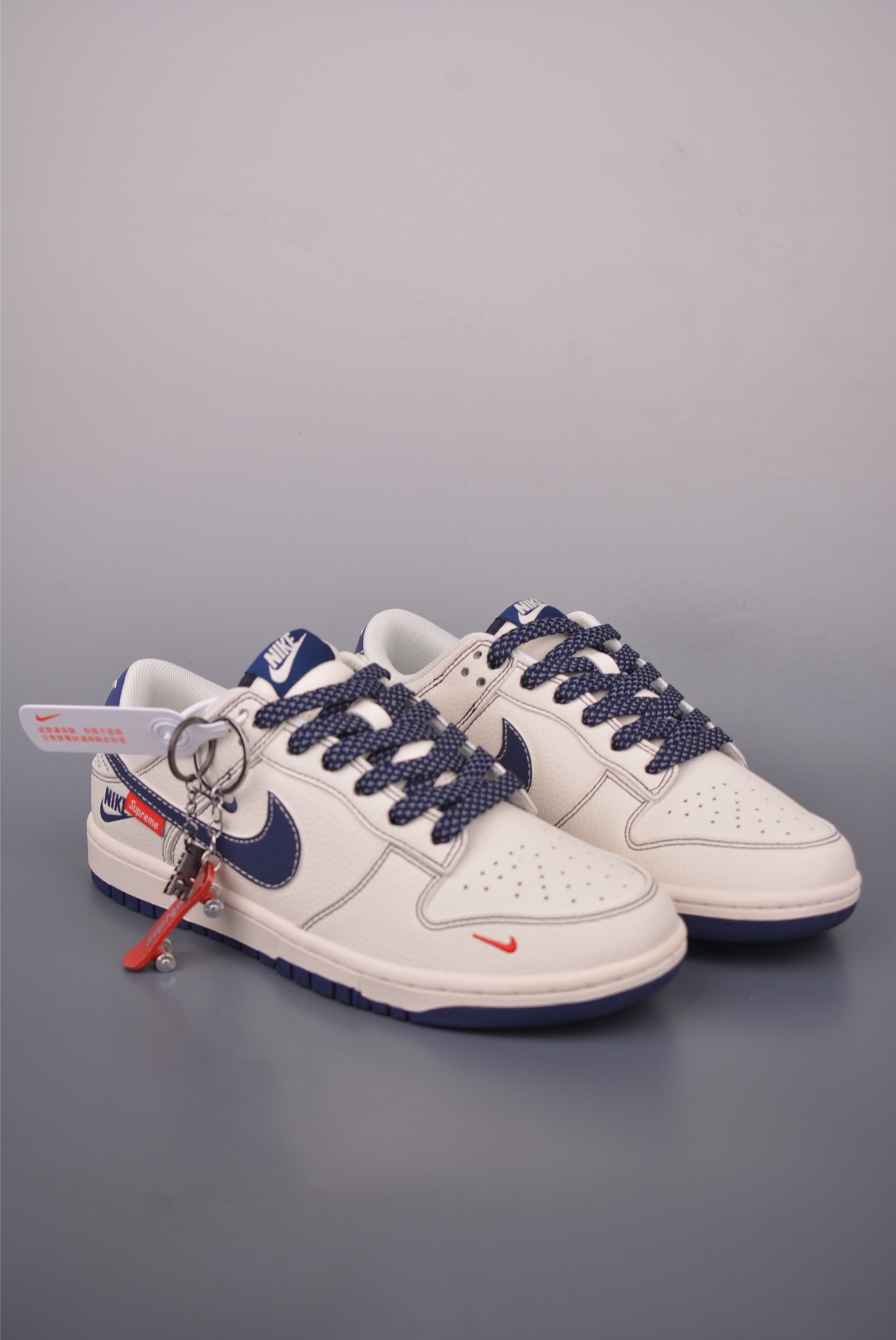 Nike SB Dunk Low 'Michigan' Sneakers - Premium Quality & Comfortable Fit 2 i1758927328553 8573 0 0