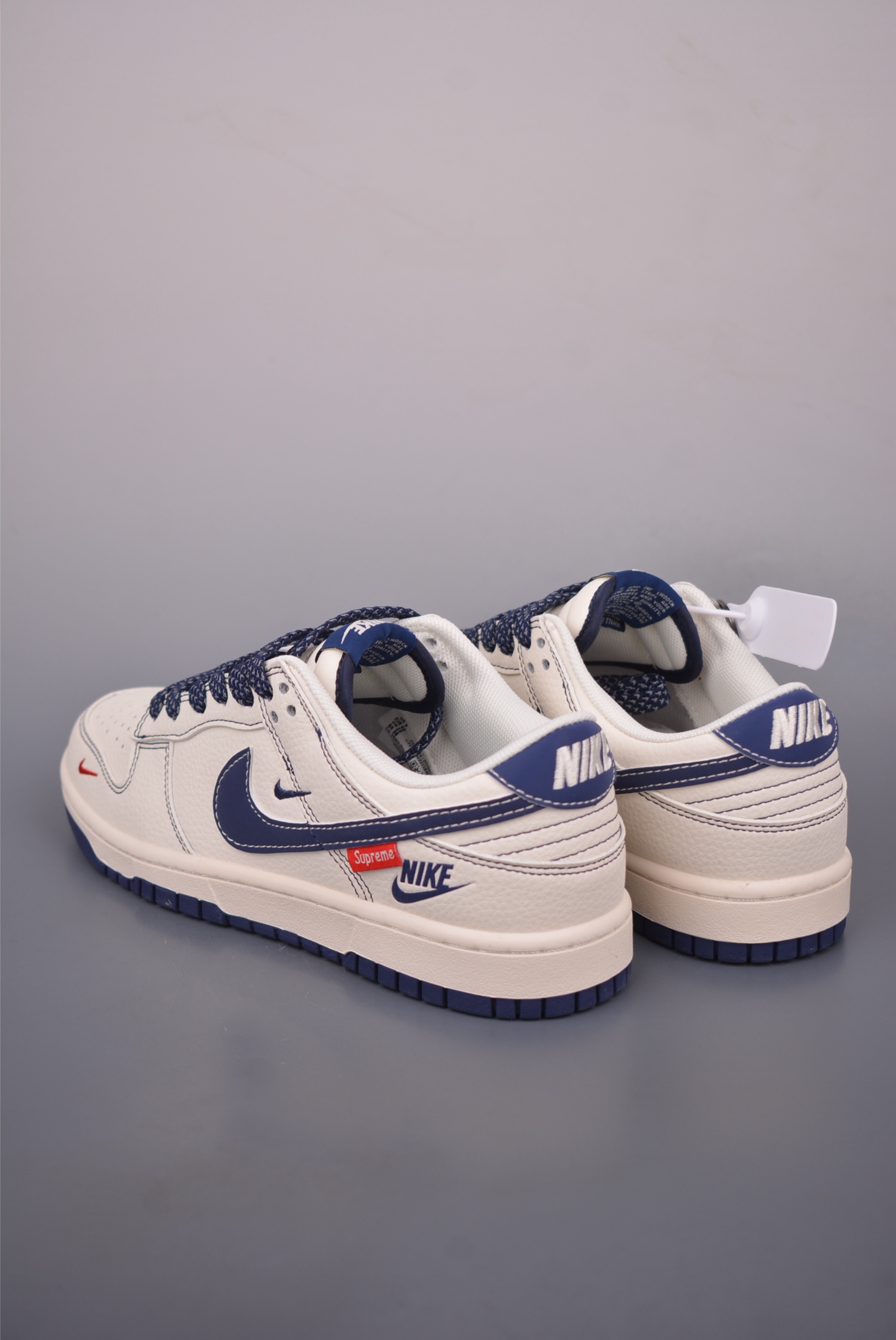 Nike SB Dunk Low 'Michigan' Sneakers - Premium Quality & Comfortable Fit 3 i1758927330255 4570 0 1