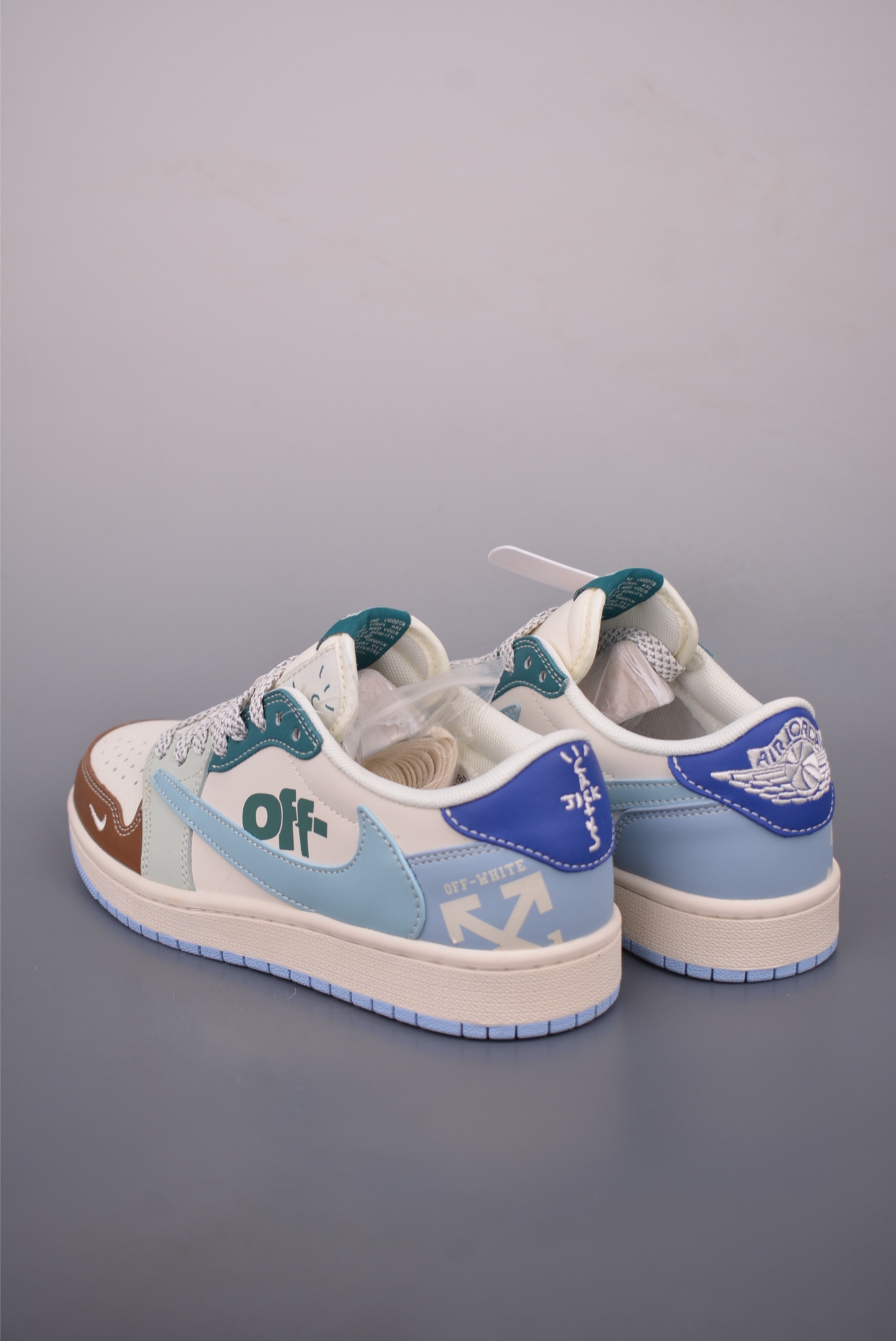 260 Fragment x Travis Scott x OFF Air Jordan 1 Low 解构鞋带 HS8068-066