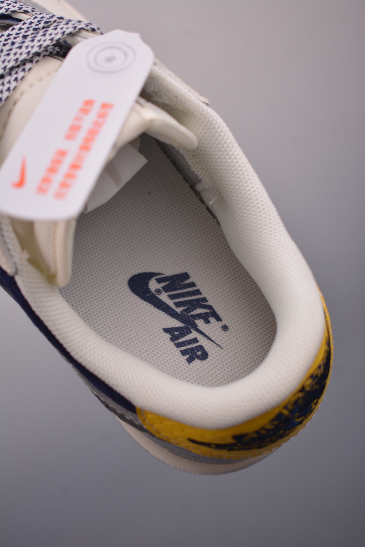 Fragment x Travis Scott x Louis Vuitton Air Jordan 1 Low 10 i1758927505187 2503 0 8