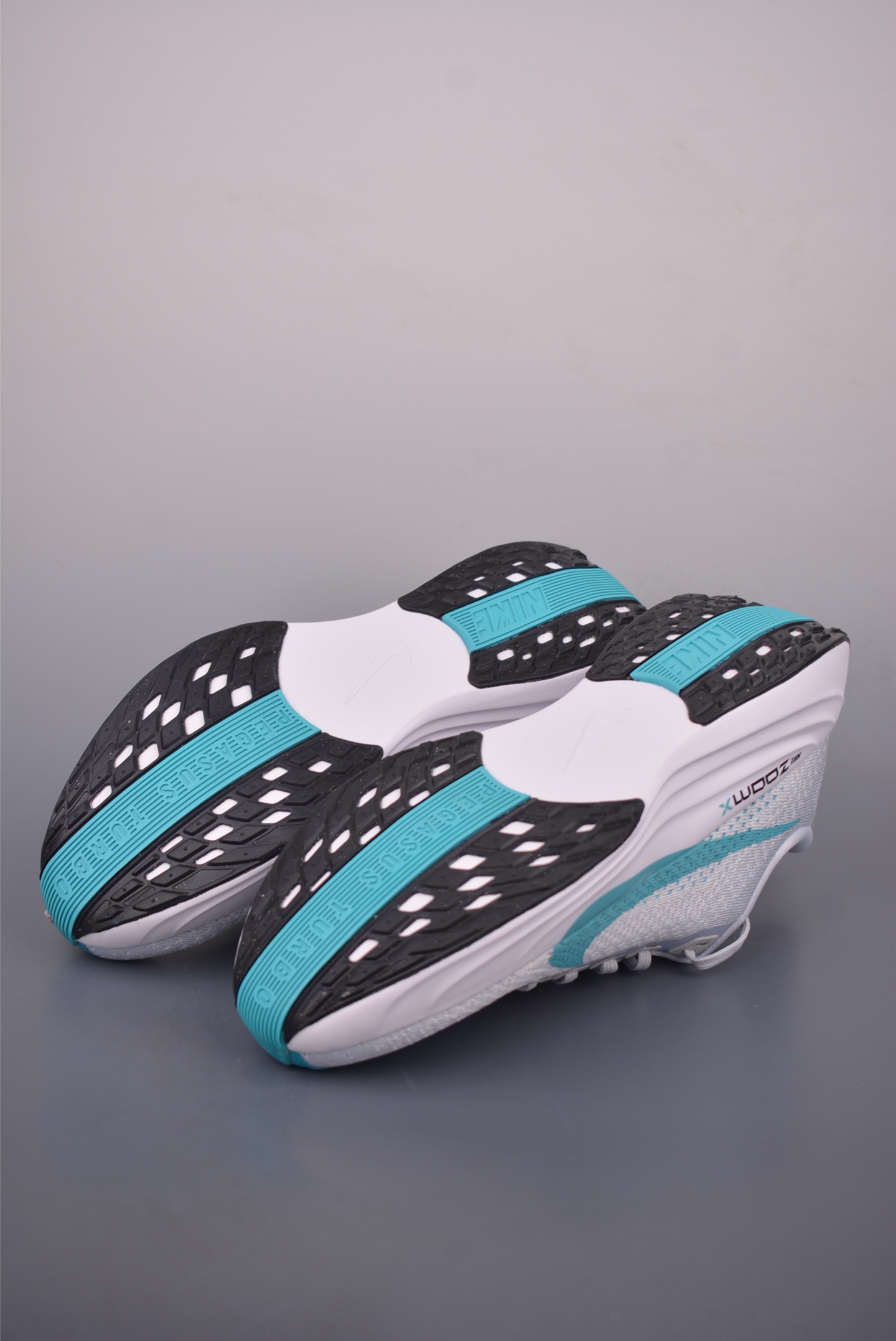 Nike Air Zoom Vomero Plus Running Shoes - Ultimate Comfort and Performance 3 i1758927627151 9589 0 2