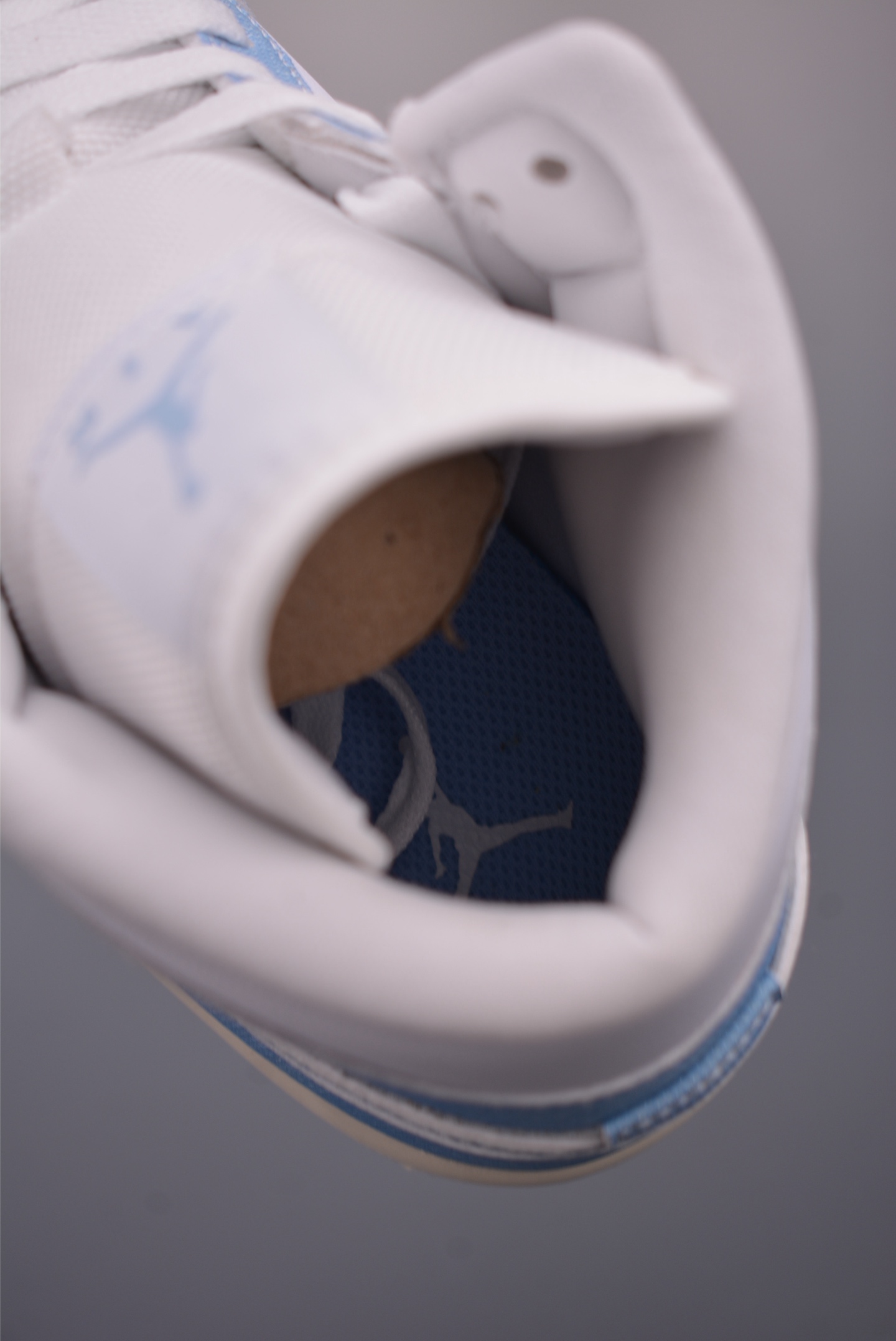 Air Jordan 1 Mid White Blue High-Quality Sneakers 10 i1758928173181 6743 0 8