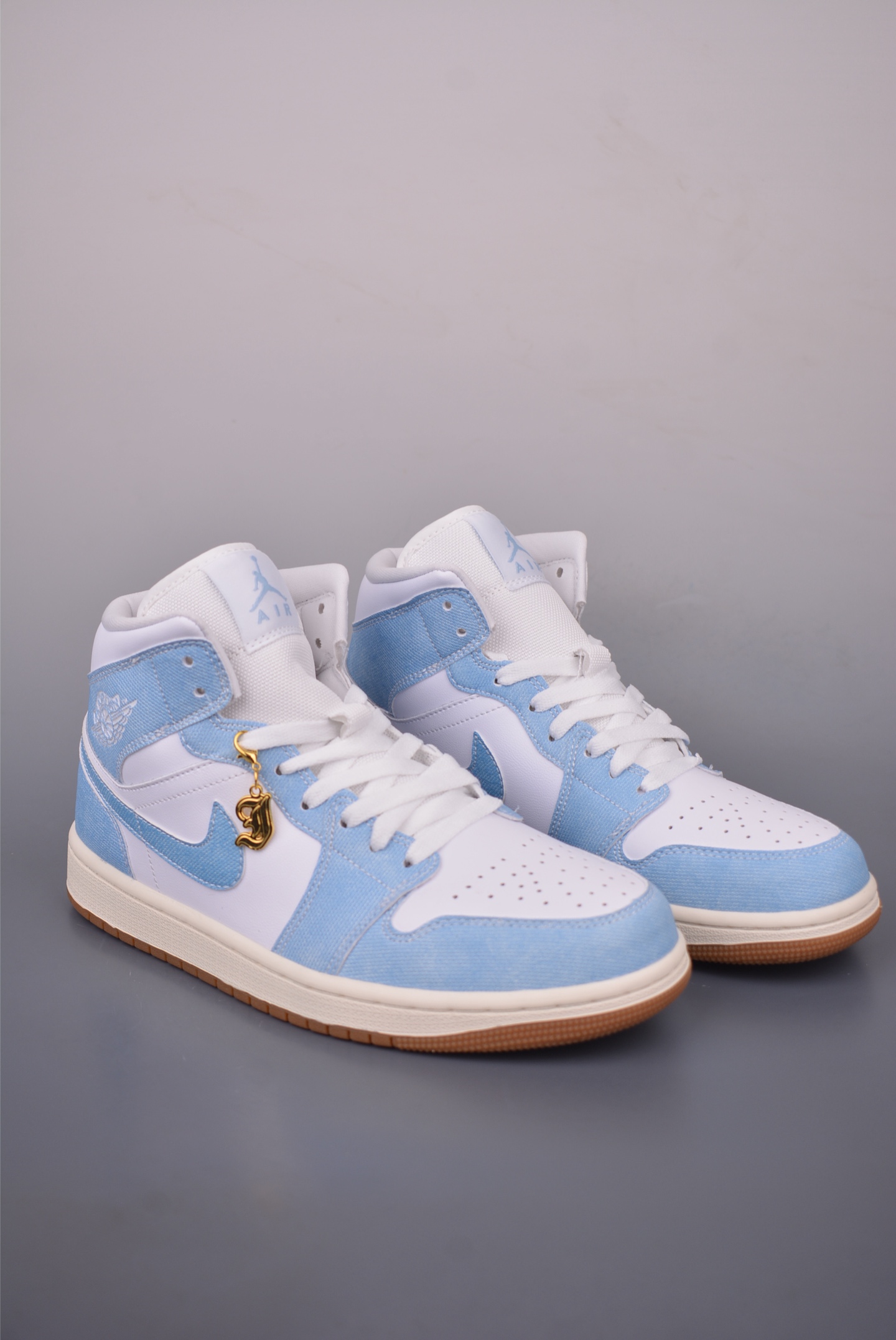 Air Jordan 1 Mid White Blue High-Quality Sneakers 2 i1758928173208 1879 0 0