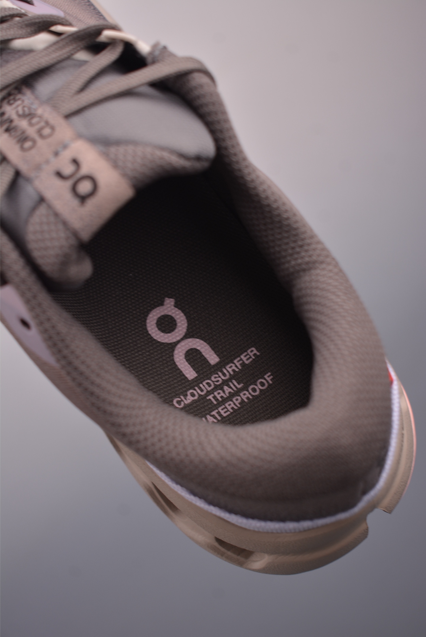 On Cloudsurfer Trail 2 Women's Running Shoes - Street Style & Performance 10 i1758928601233 859 0 8