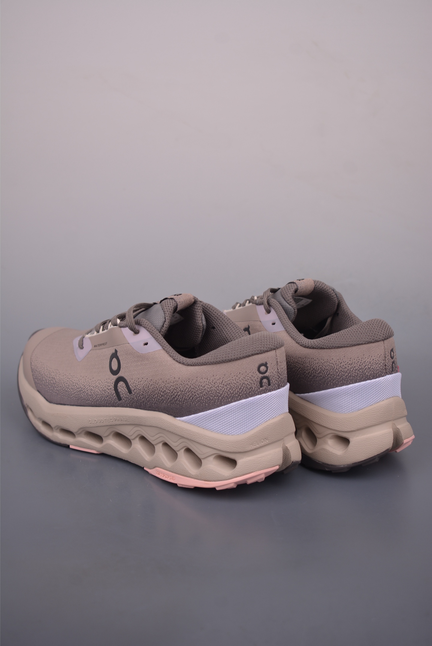 On Cloudsurfer Trail 2 Women's Running Shoes - Street Style & Performance 3 i1758928602946 8761 0 1