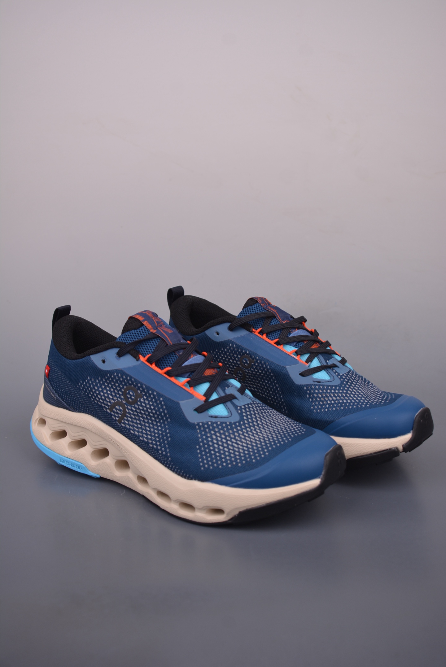 190 On昂跑 Cloudmonster Hyper 户外街头机能风跑步鞋 3ME10134323