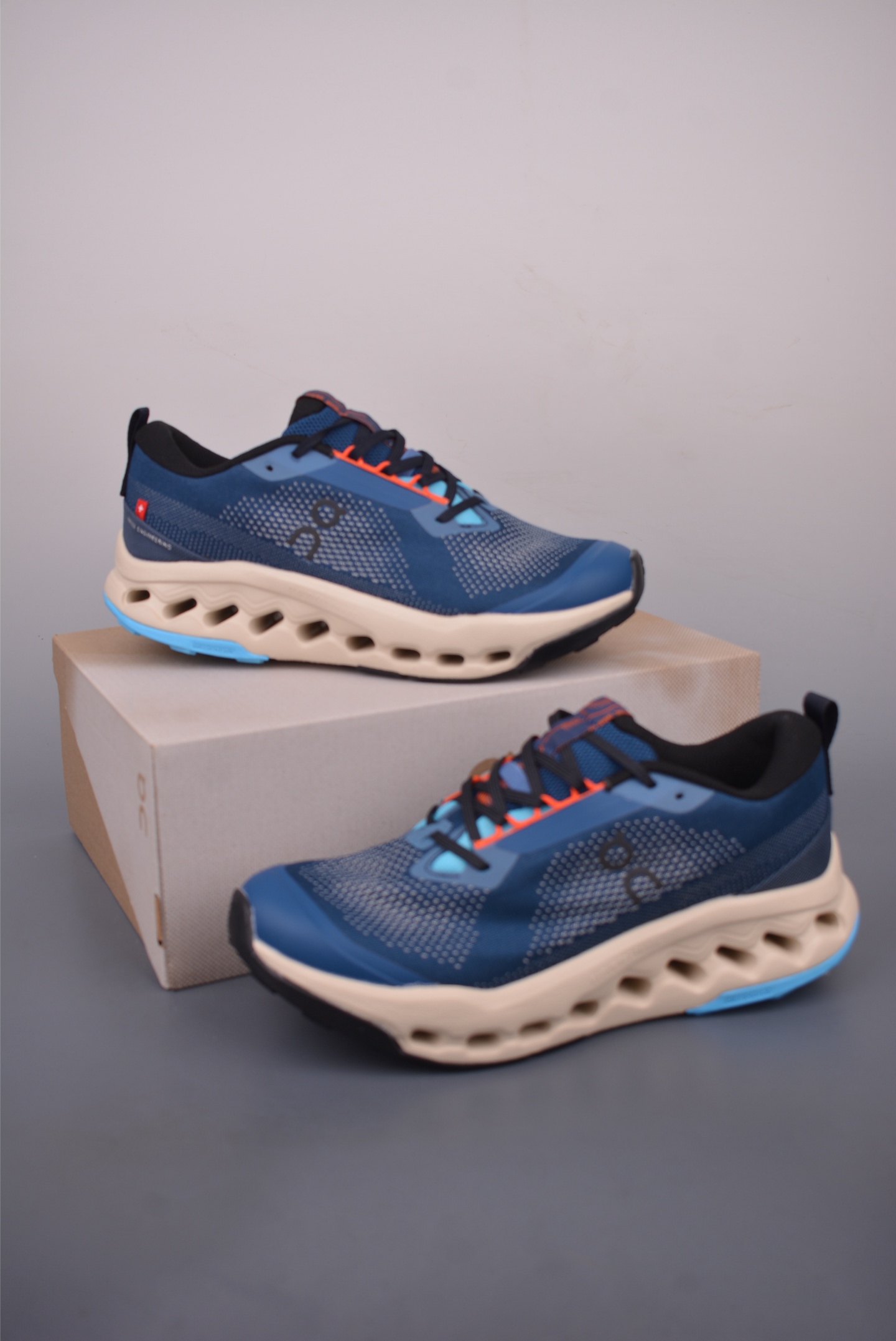 190 On昂跑 Cloudmonster Hyper 户外街头机能风跑步鞋 3ME10134323