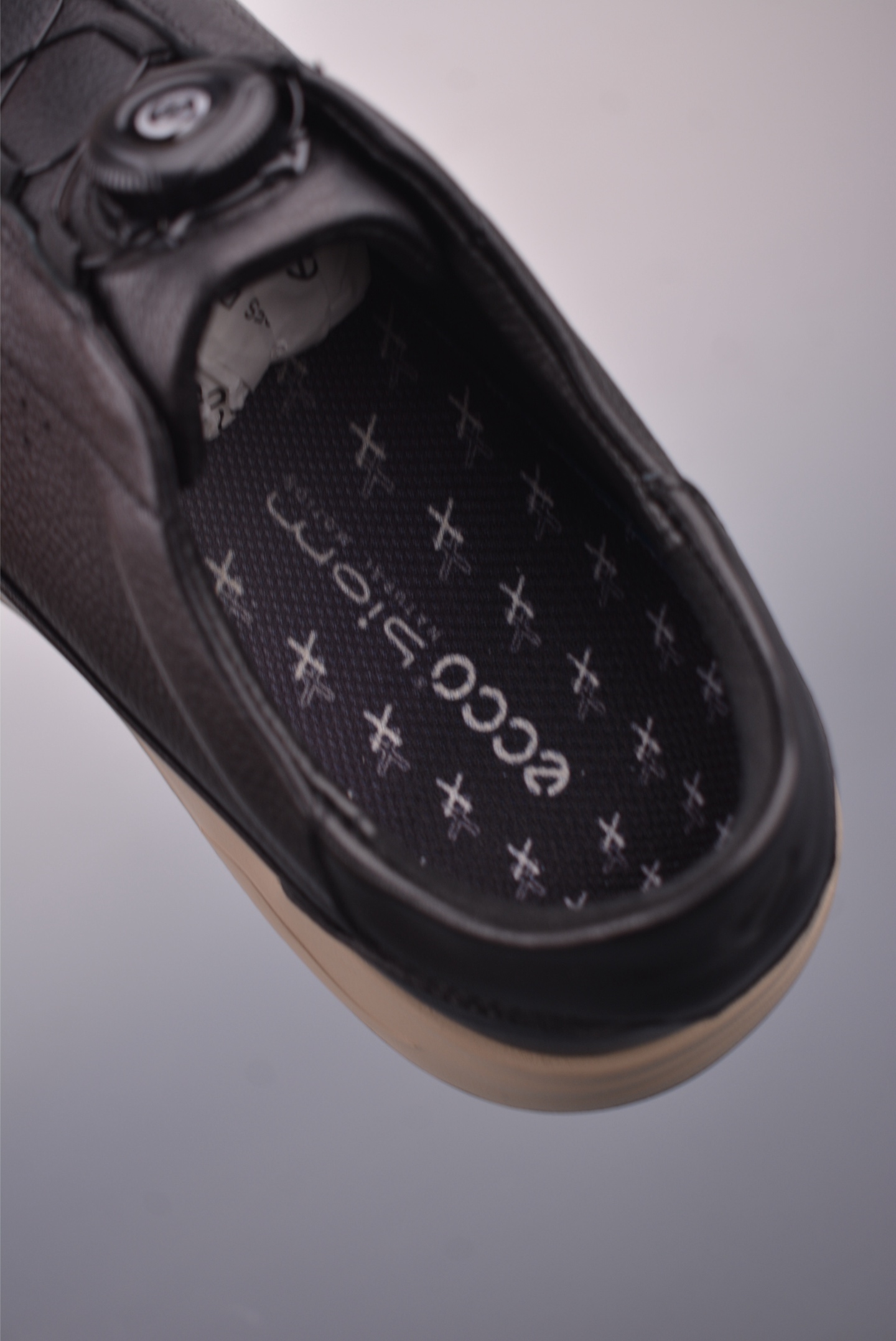 280 ECCO爱步老爹鞋男士夏季新款 全头层百搭潮流户外运动鞋 809702