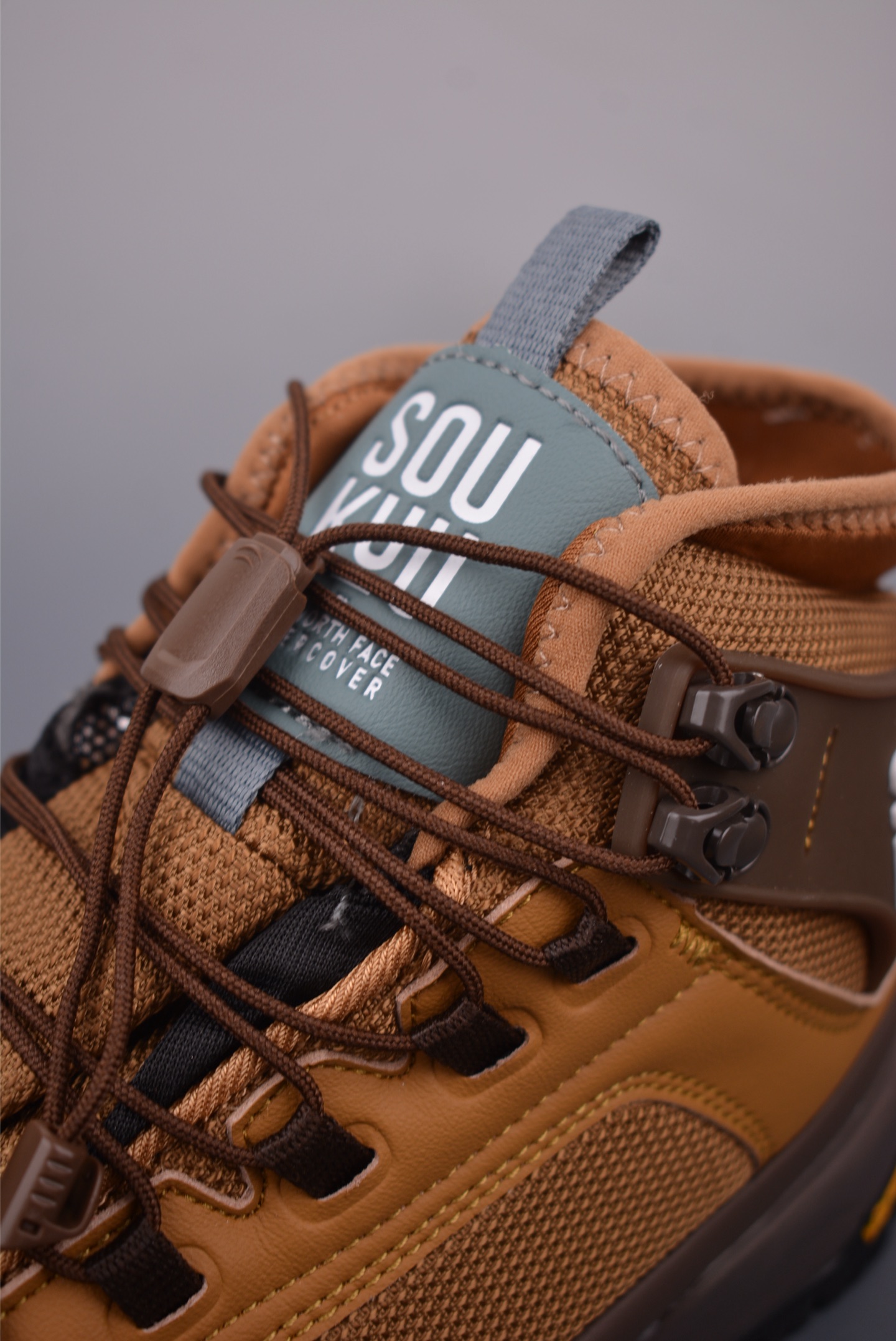 The North Face Chilkat High-Top Outdoor Functional Shoes - Durable & Stylish 8 i1759016173352 317 0 6
